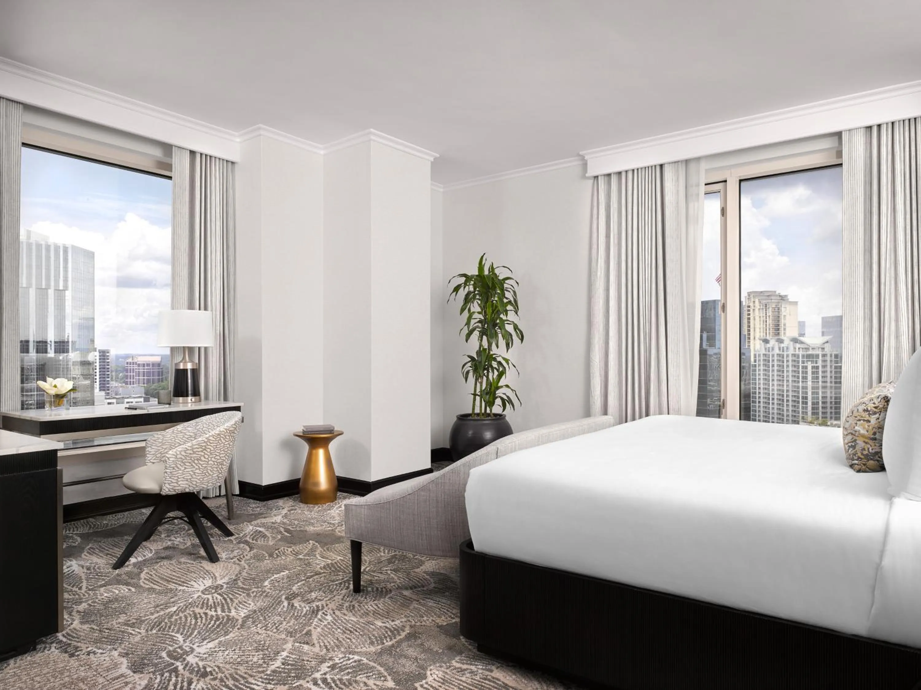 Bedroom, Bed in InterContinental Buckhead Atlanta by IHG