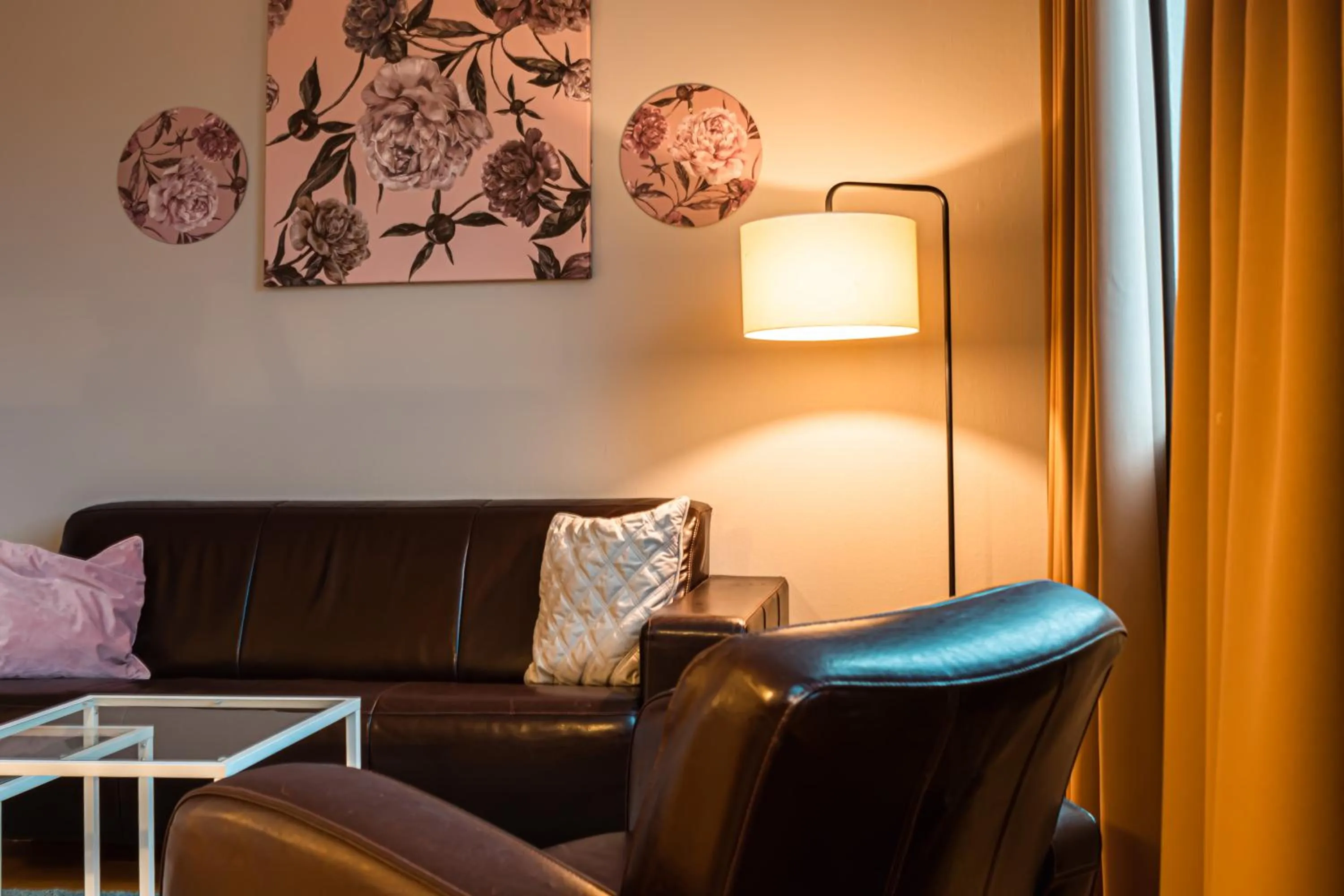 Seating area in First Hotel Jörgen Kock