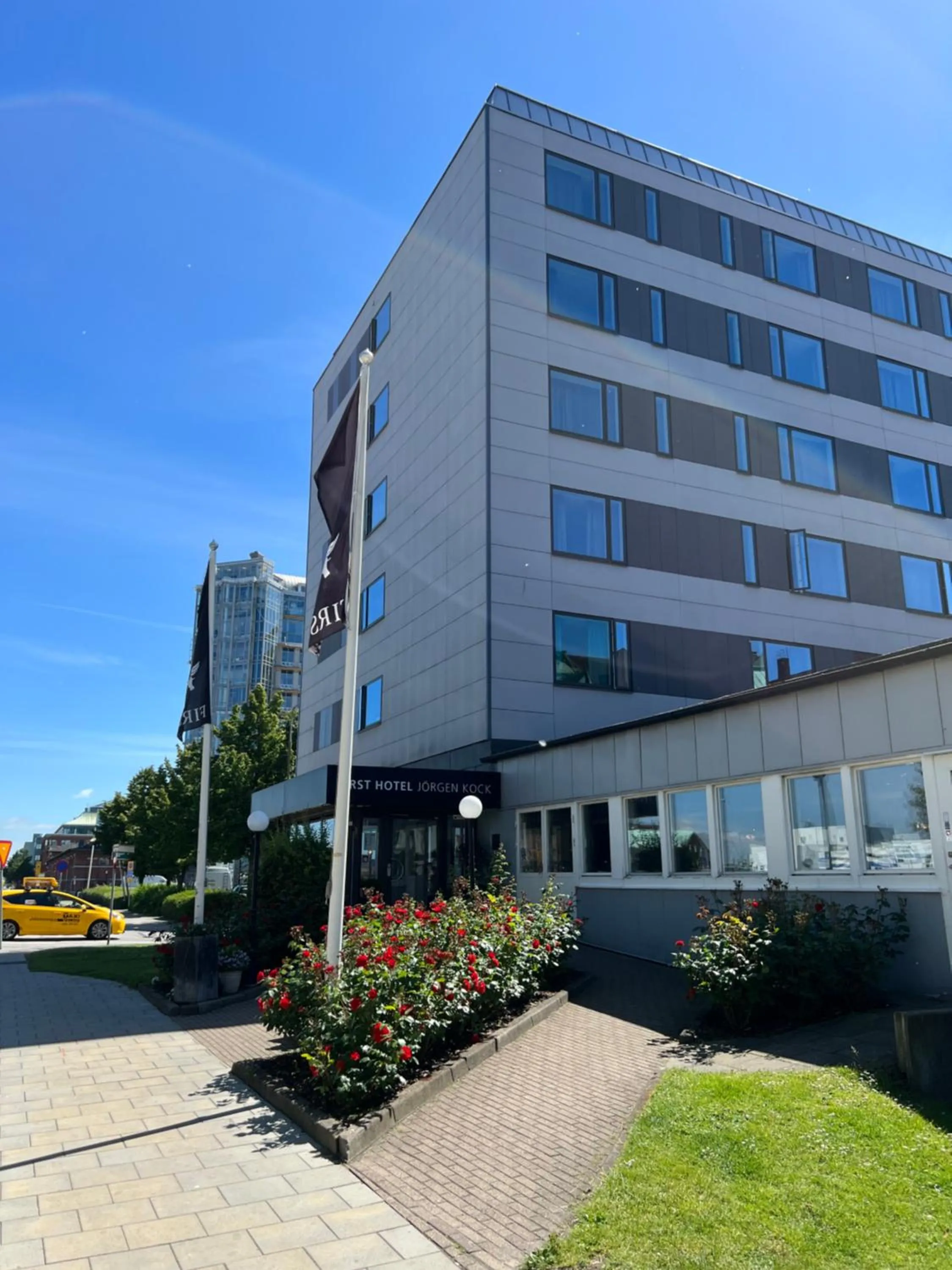 Facade/entrance in First Hotel Jörgen Kock