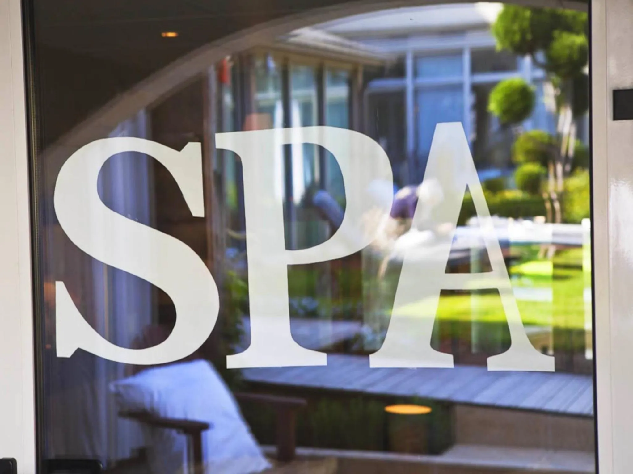 Spa and wellness centre/facilities in La Marine de Loire Hôtel & Spa