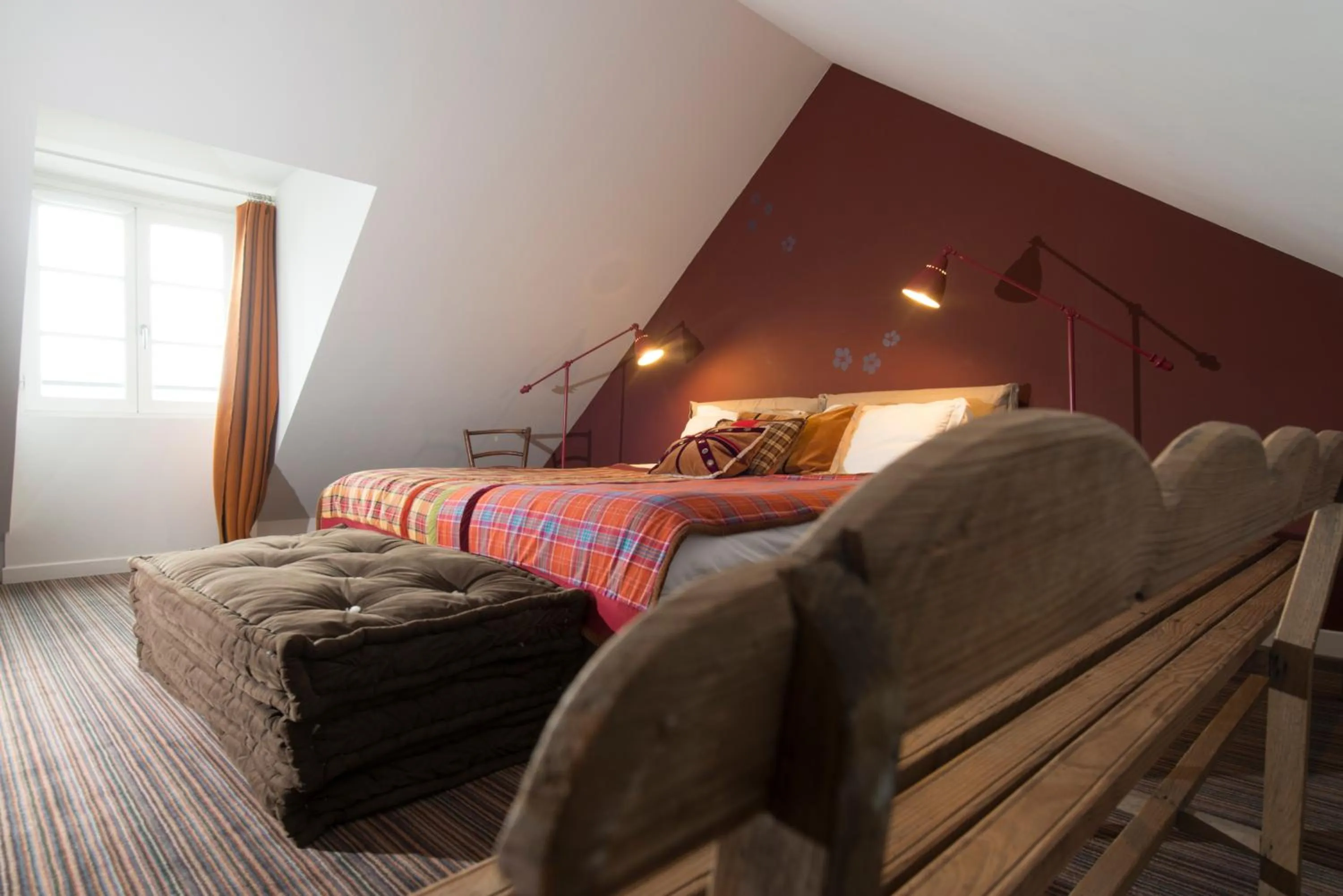 Bed in La Marine de Loire Hôtel & Spa