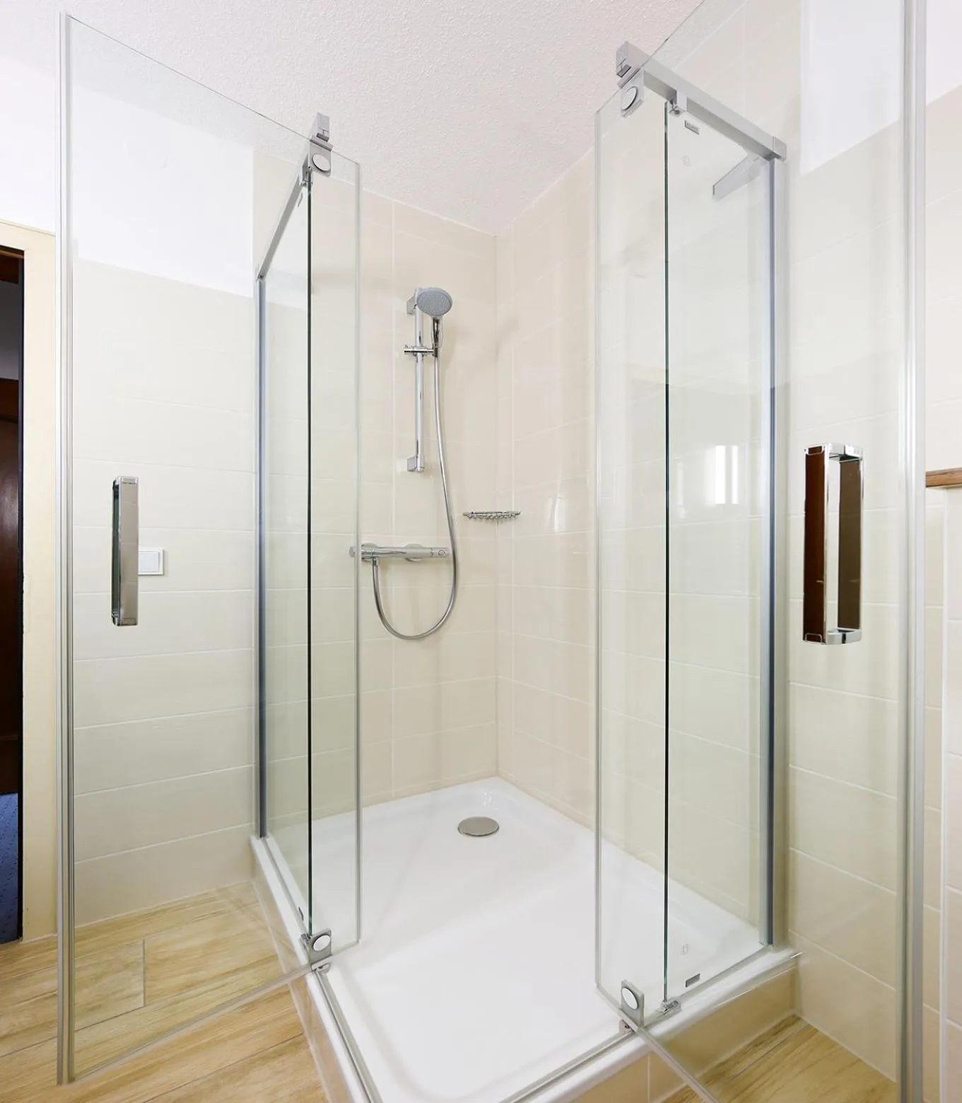 Shower in Hotel Kaiserpfalz