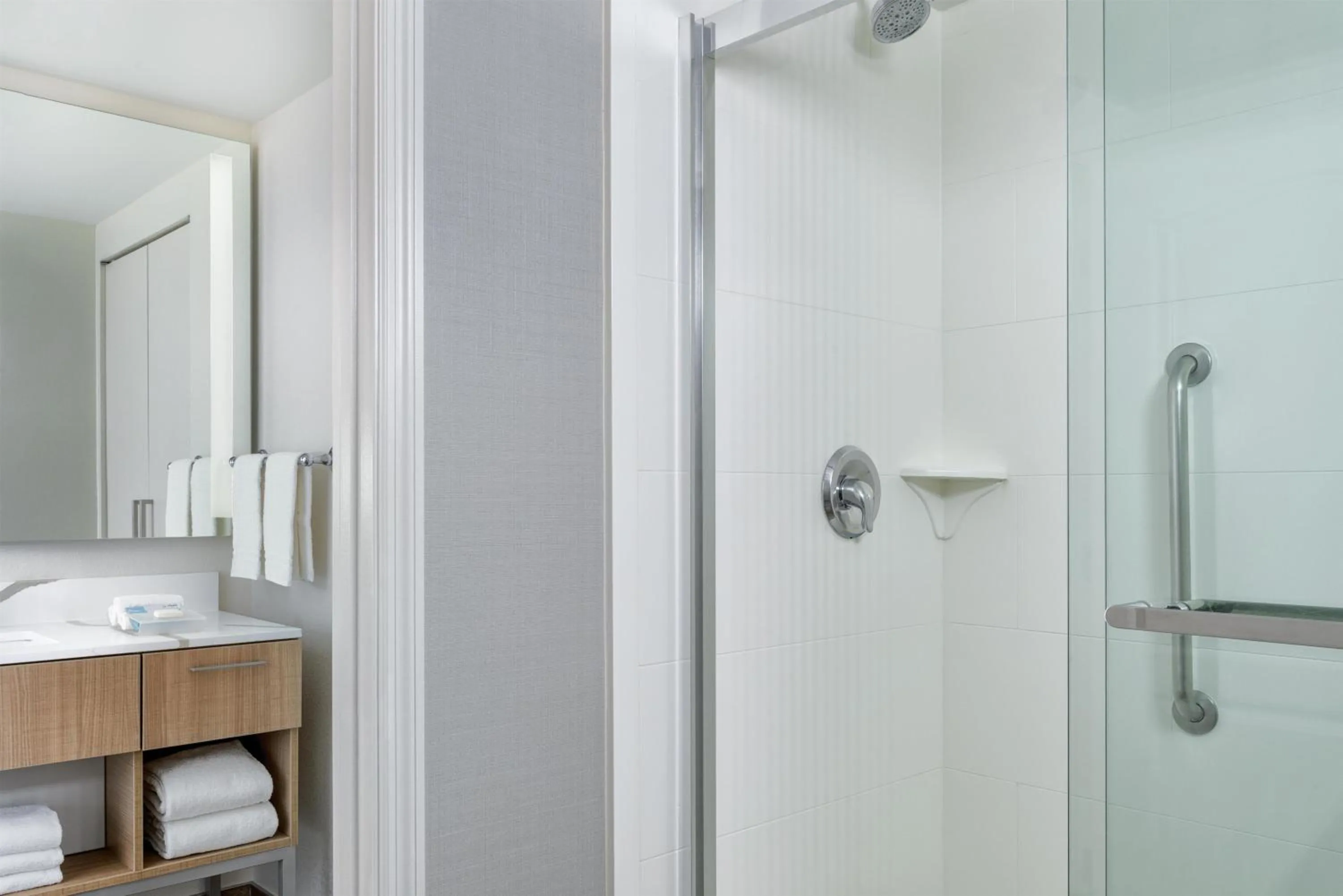 Bathroom in Homewood Suites by Hilton Lake Buena Vista Orlando - Newly Renovated!