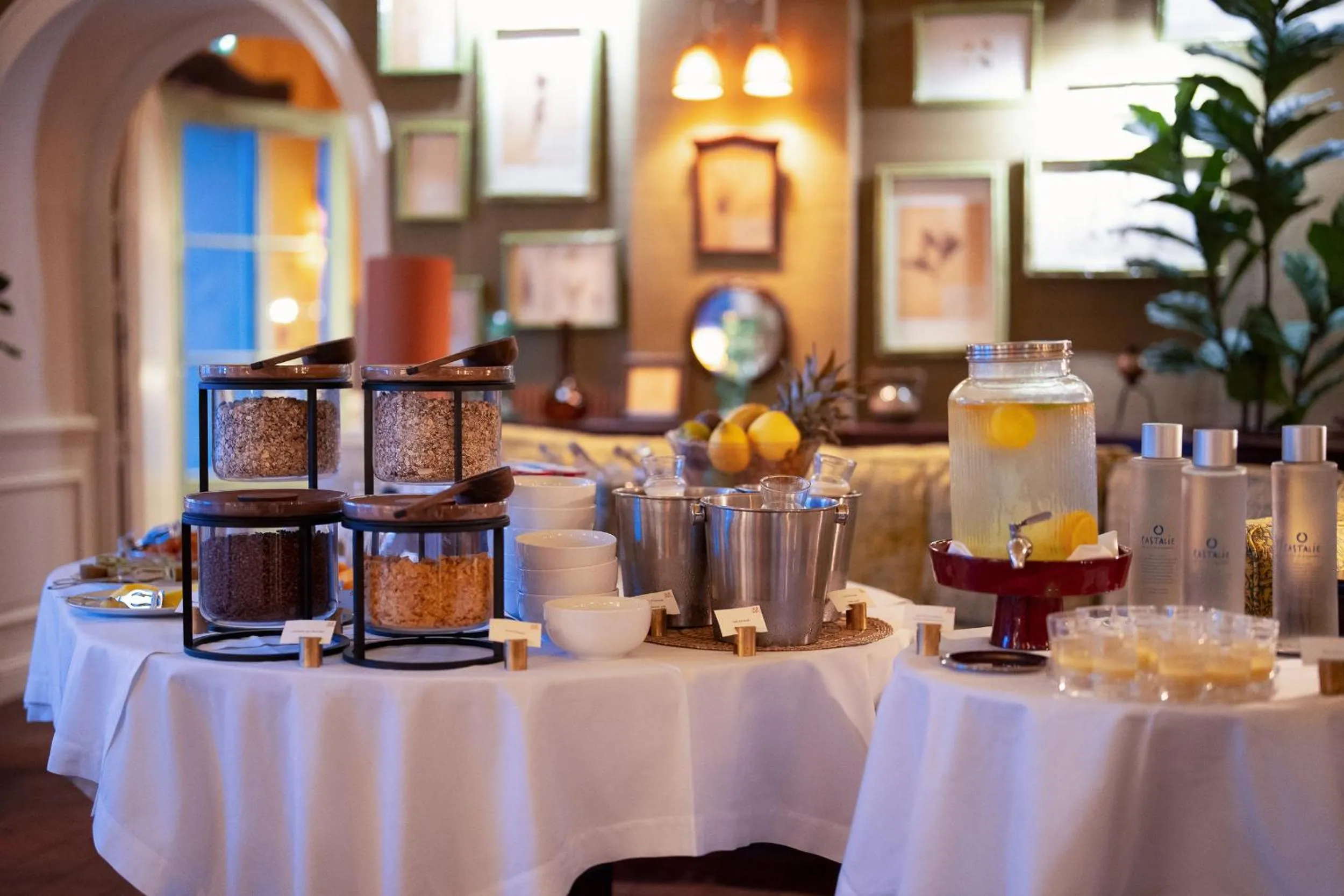 Breakfast in Le Mas Candille