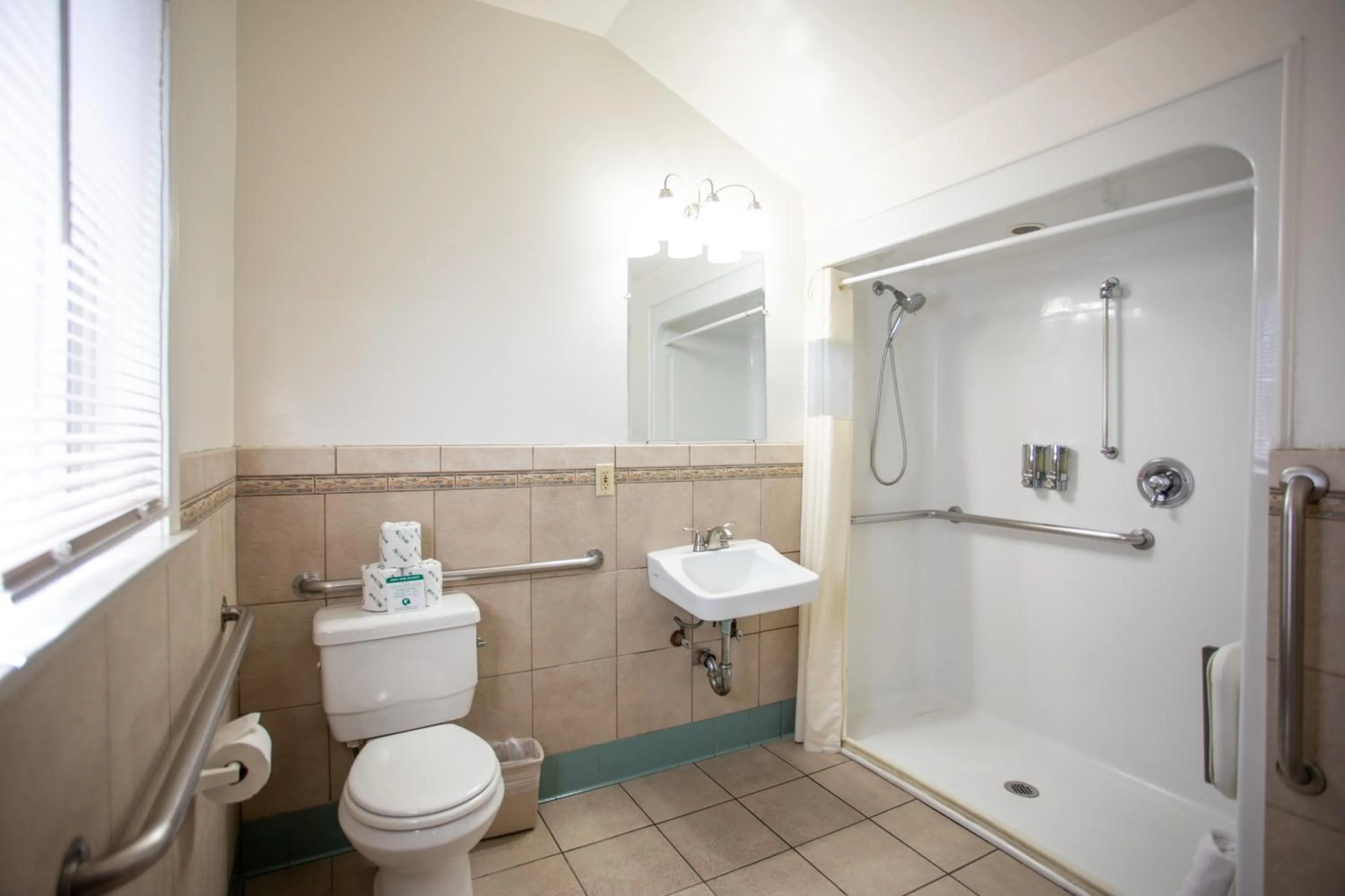 Bathroom in The Hotel Hollywood