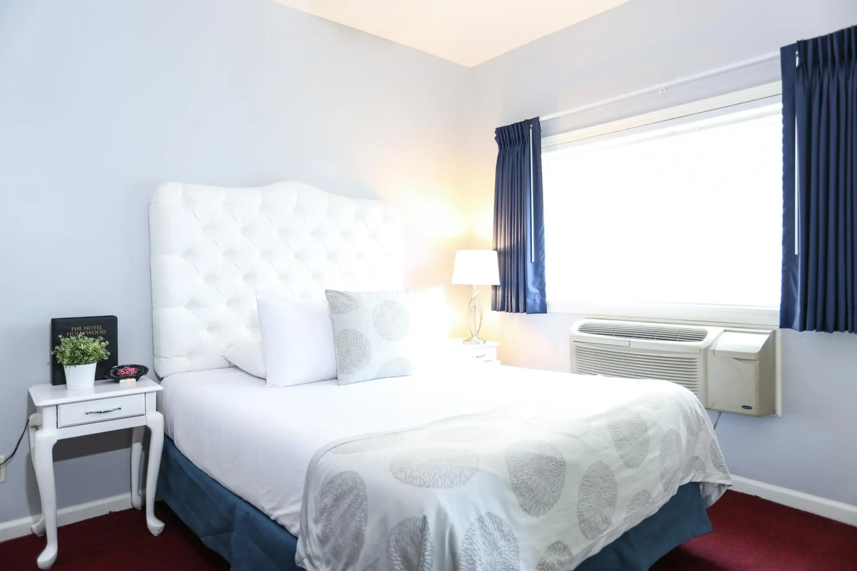 Superior Queen Room in The Hotel Hollywood Superior Queen Room in The Hotel Hollywood