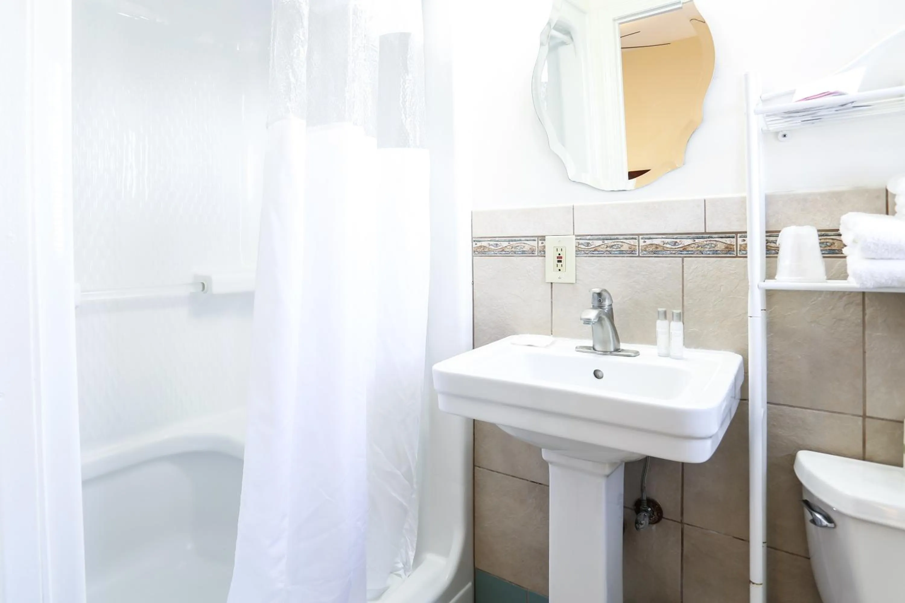 Bathroom in The Hotel Hollywood