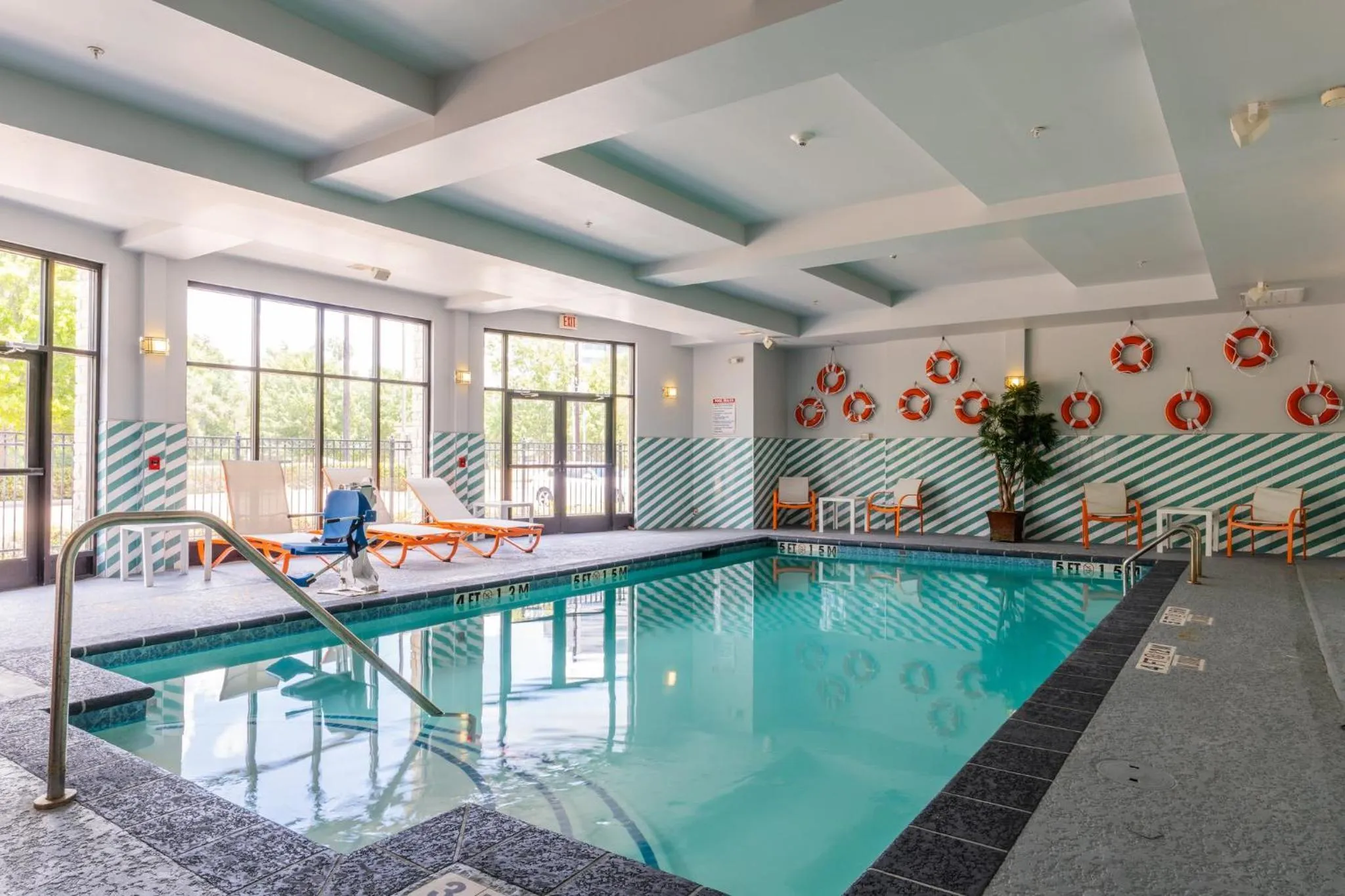 Swimming pool in Holiday Inn Hou Energy Corridor Eldridge by IHG