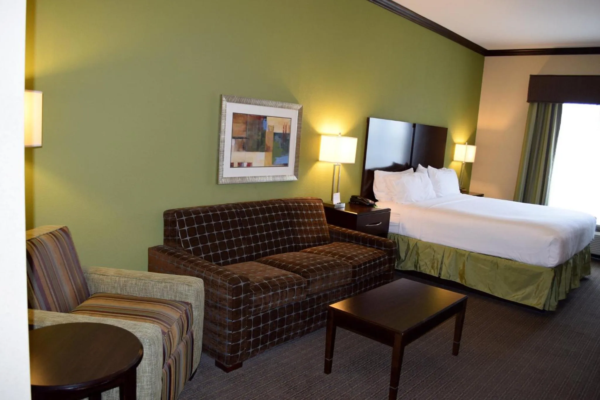 Photo of the whole room, Bed in Holiday Inn Hou Energy Corridor Eldridge by IHG