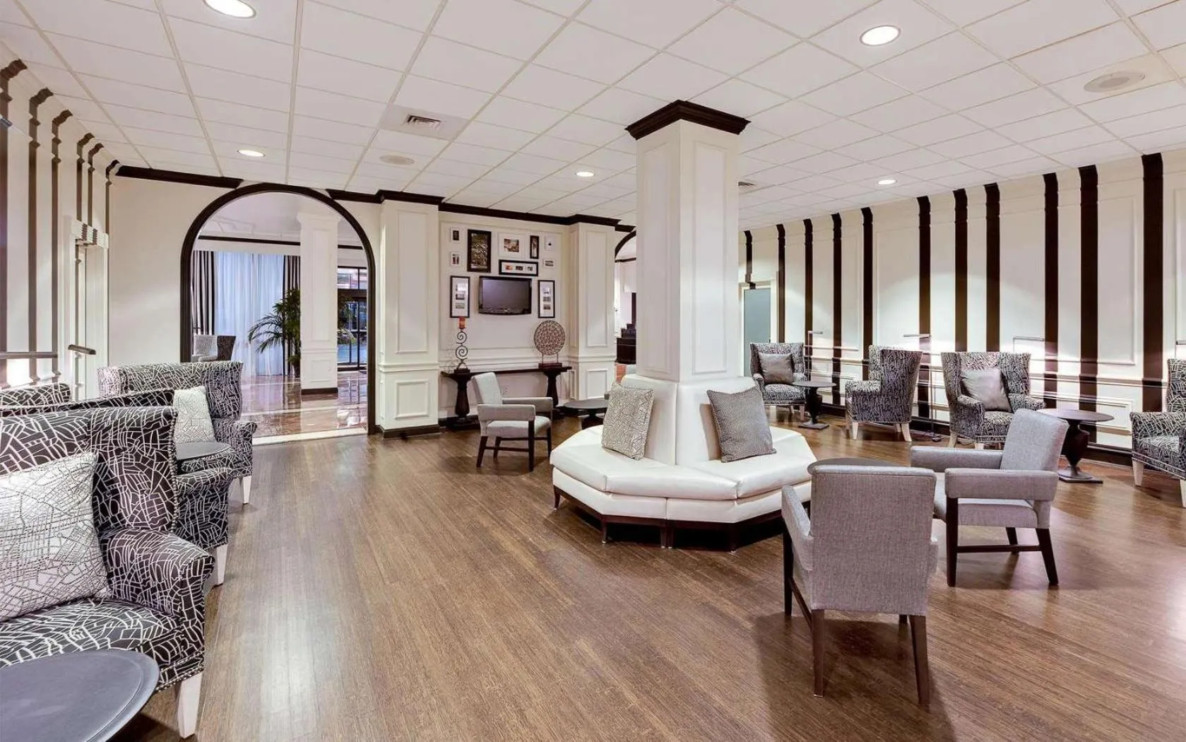 Lobby or reception in Sonesta Atlanta Northwest Galleria - Marietta