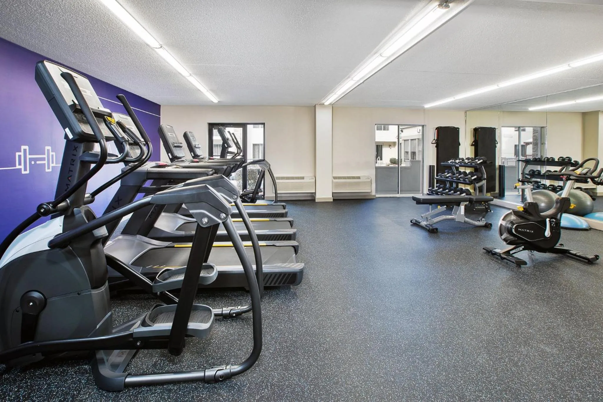 Spa and wellness centre/facilities in Holiday Inn Express Hotel & Suites Pittsburgh Airport by IHG