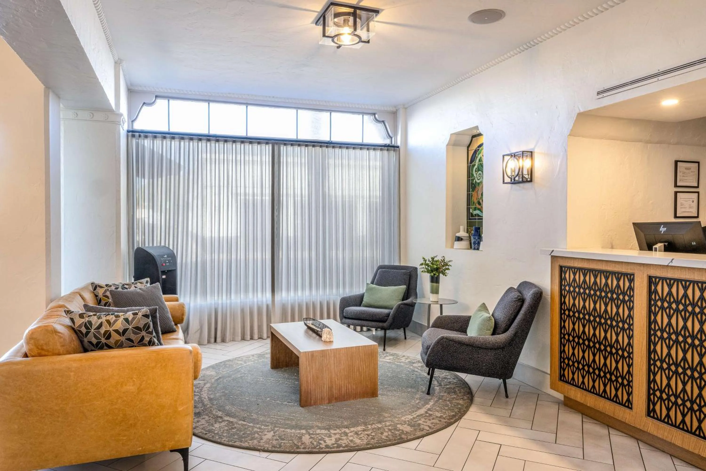 Lobby or reception in Hotel Virginia Santa Barbara, Tapestry Collection by Hilton