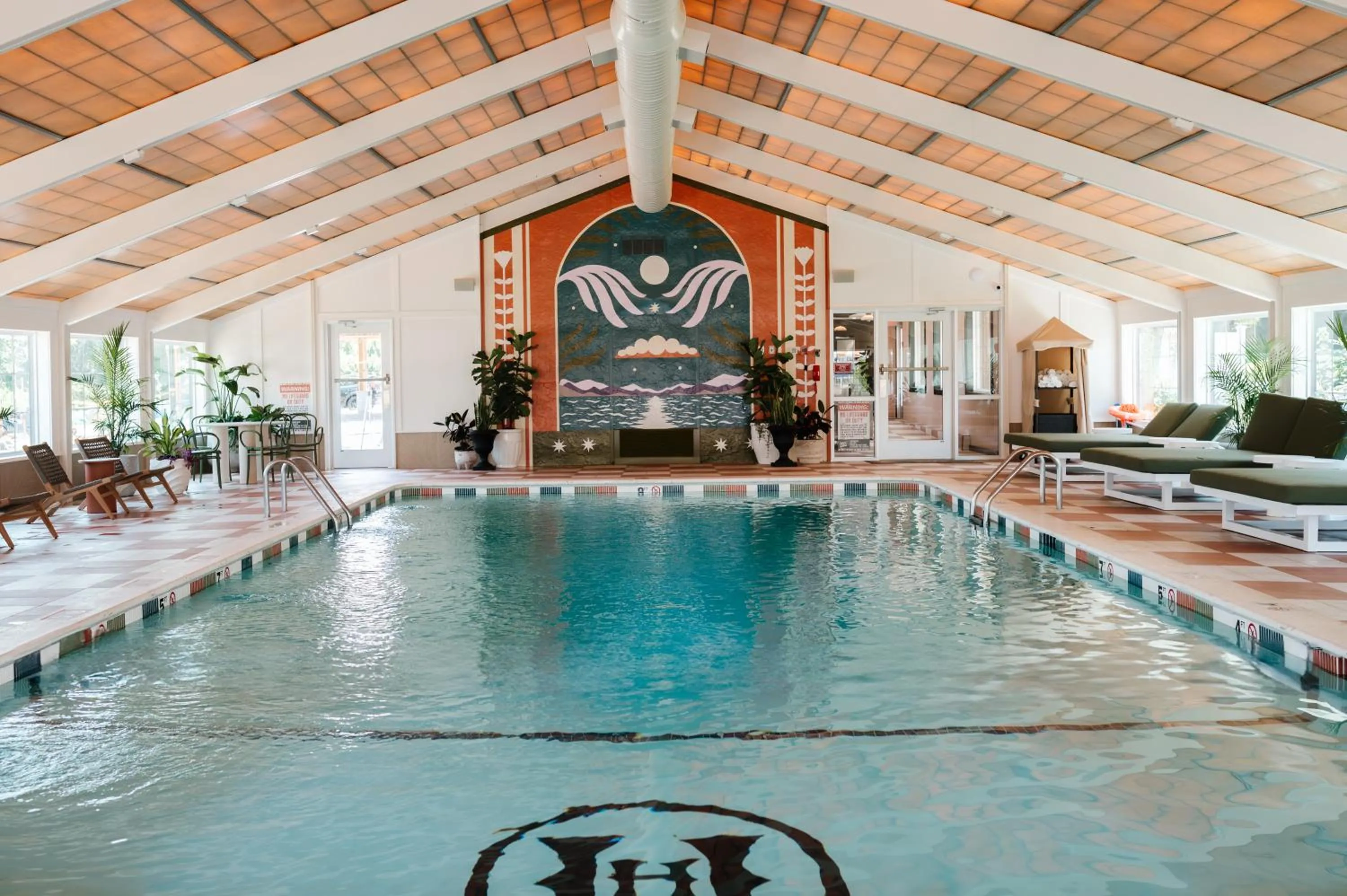 Swimming pool in UNCOMMONER HOTEL by Reverie Boutique Collection