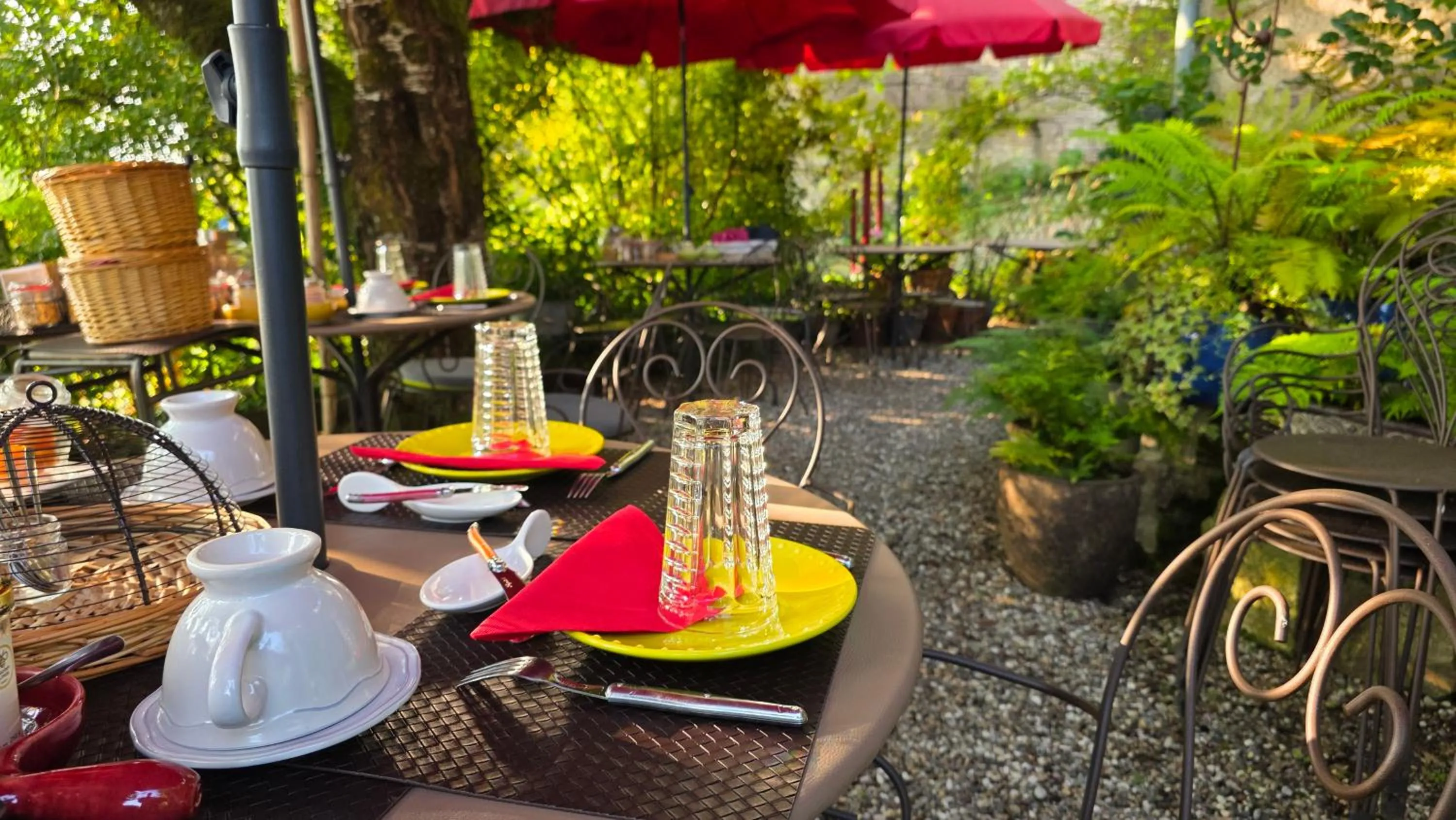 Breakfast in D'Ici et D'Ailleurs