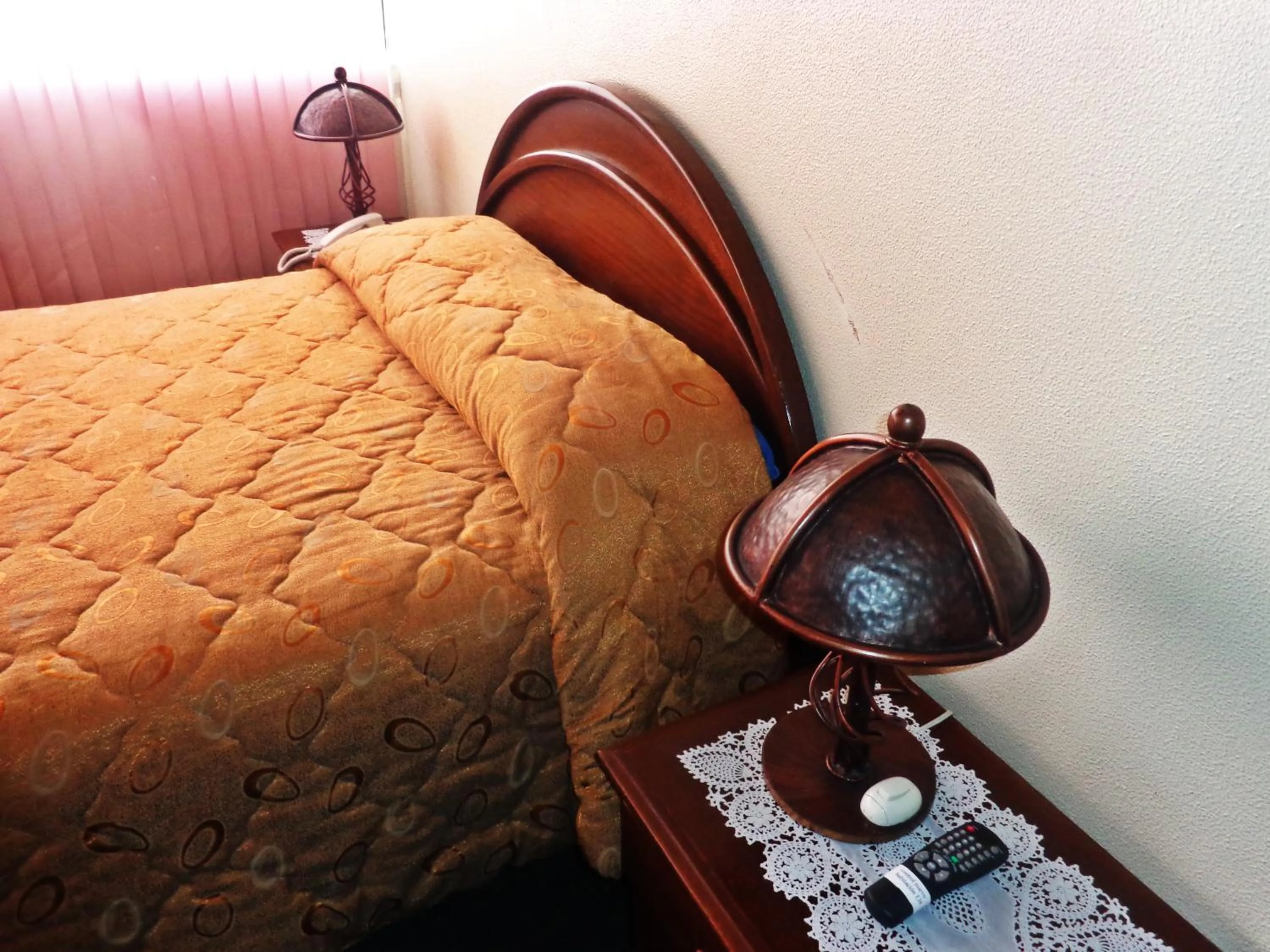 Bed in Hotel Alexander