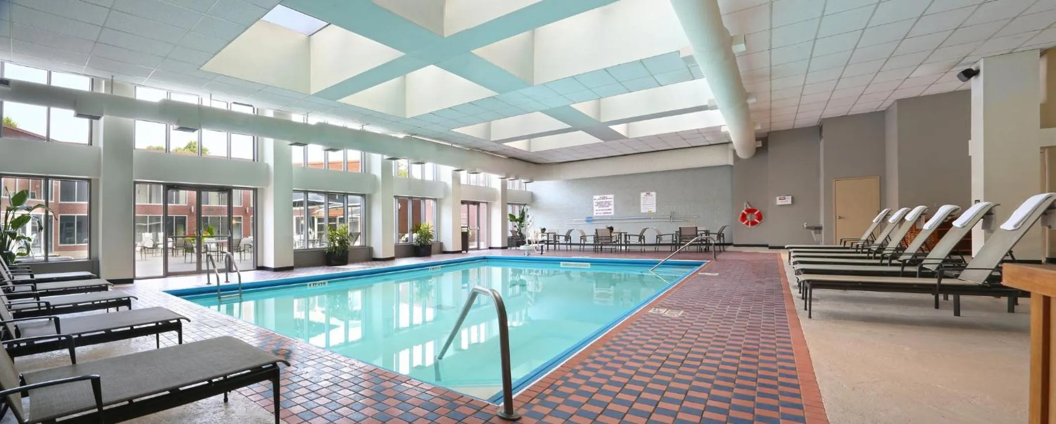 Swimming pool in Crowne Plaza Atlanta Perimeter at Ravinia by IHG