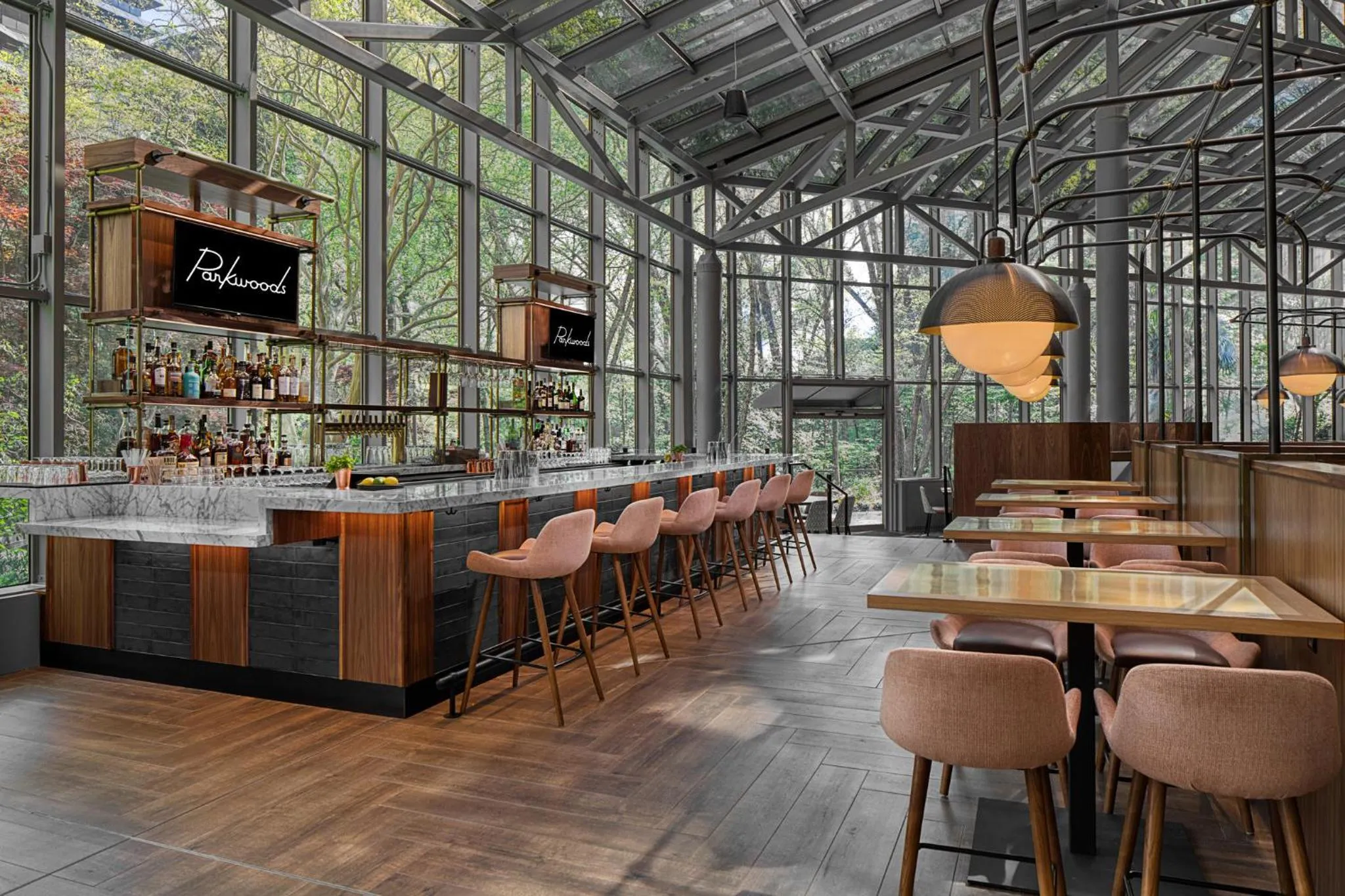 Restaurant/places to eat in Crowne Plaza Atlanta Perimeter at Ravinia by IHG