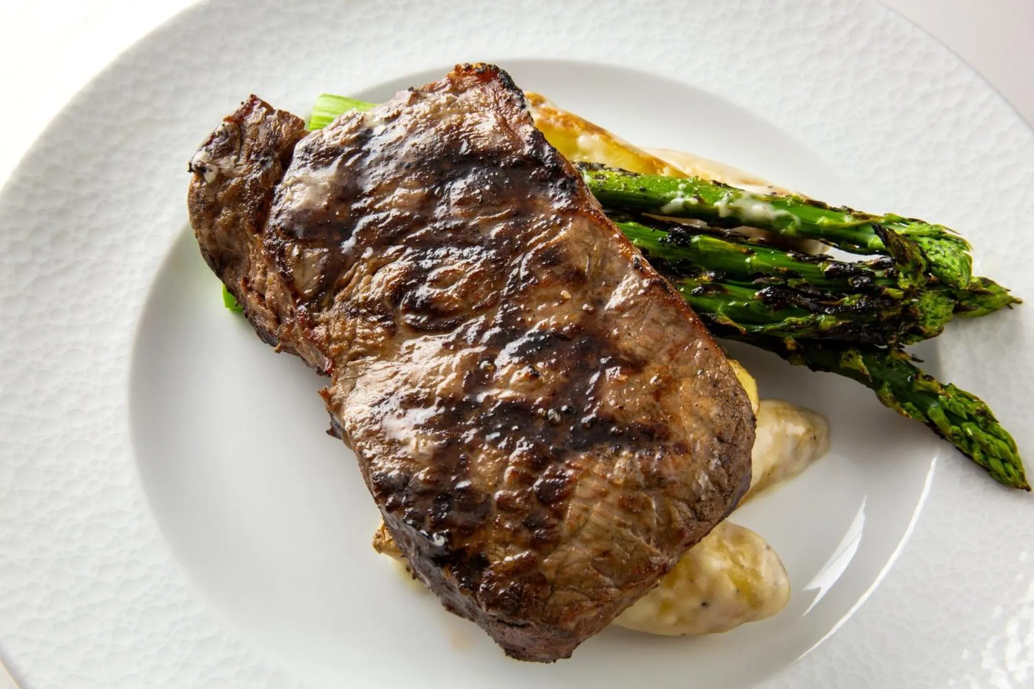 Restaurant/places to eat in Crowne Plaza Seattle - Newly Renovated - an IHG Hotel