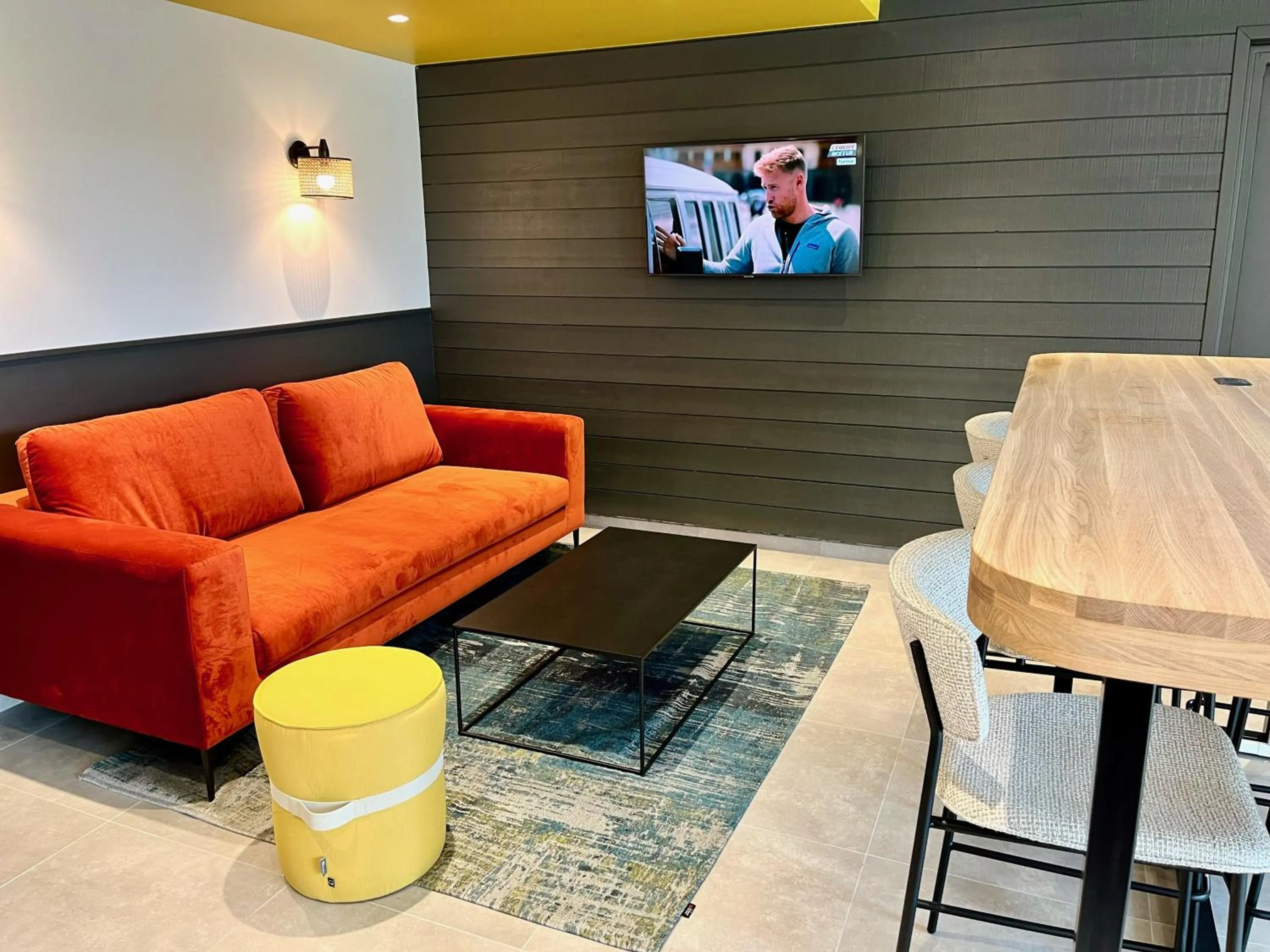 Breakfast, Seating Area in Première Classe Troyes Sud - Buchères