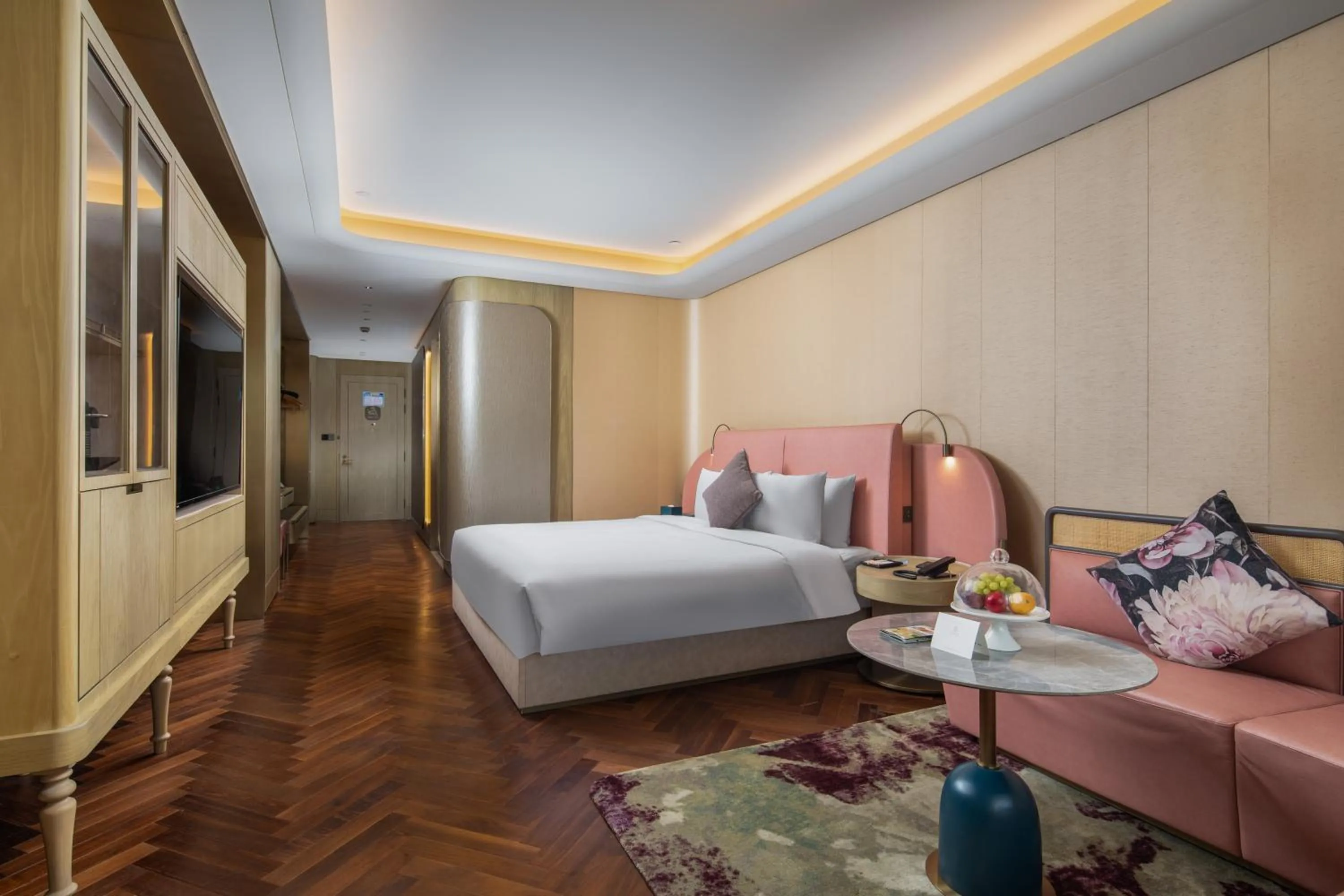 Bedroom, Bed in Blossom House Shanghai On The Bund