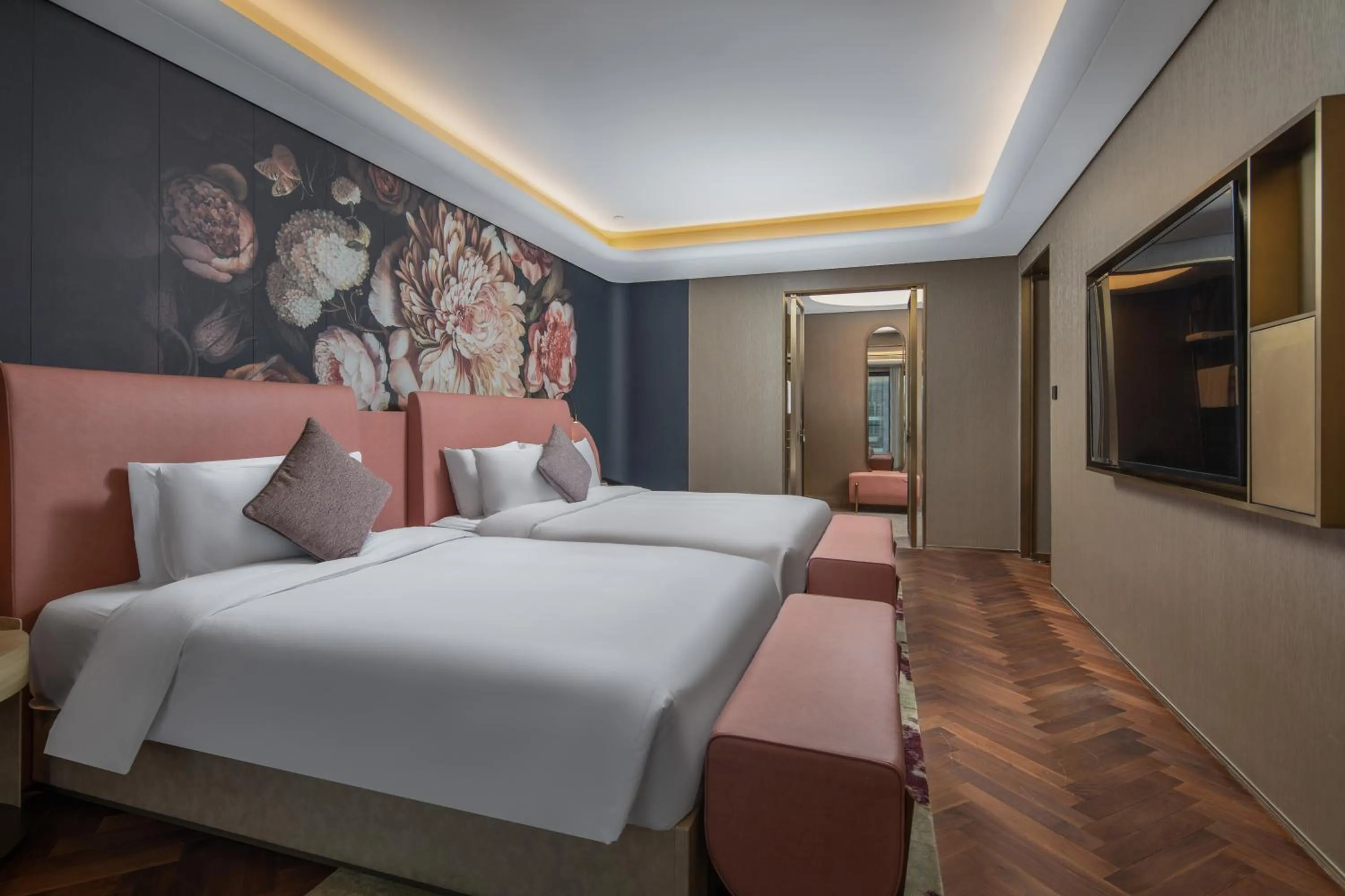 Bedroom, Bed in Blossom House Shanghai On The Bund