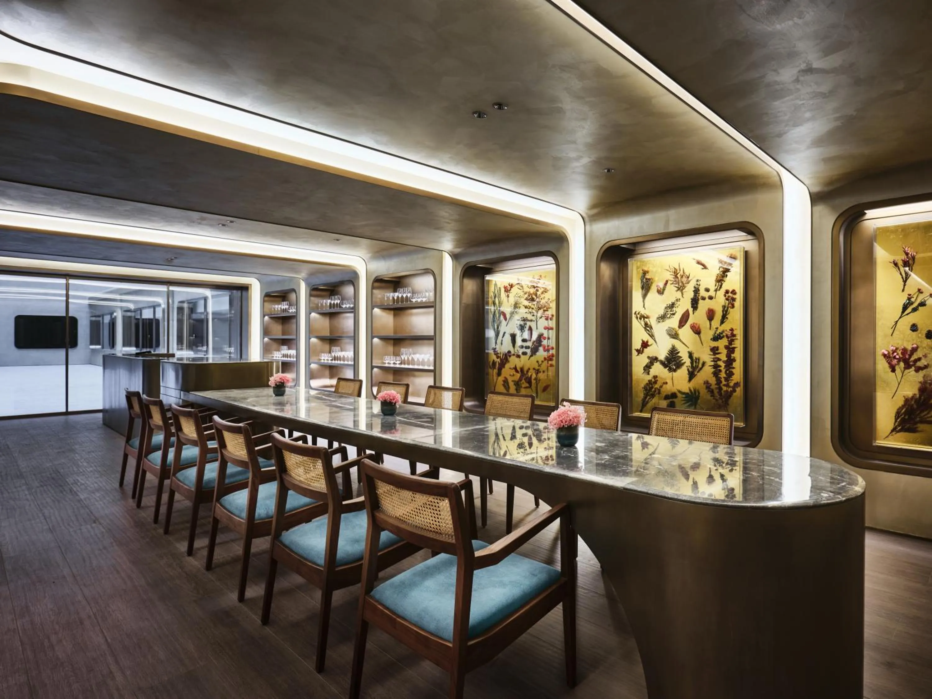 Seating area in Blossom House Shanghai On The Bund