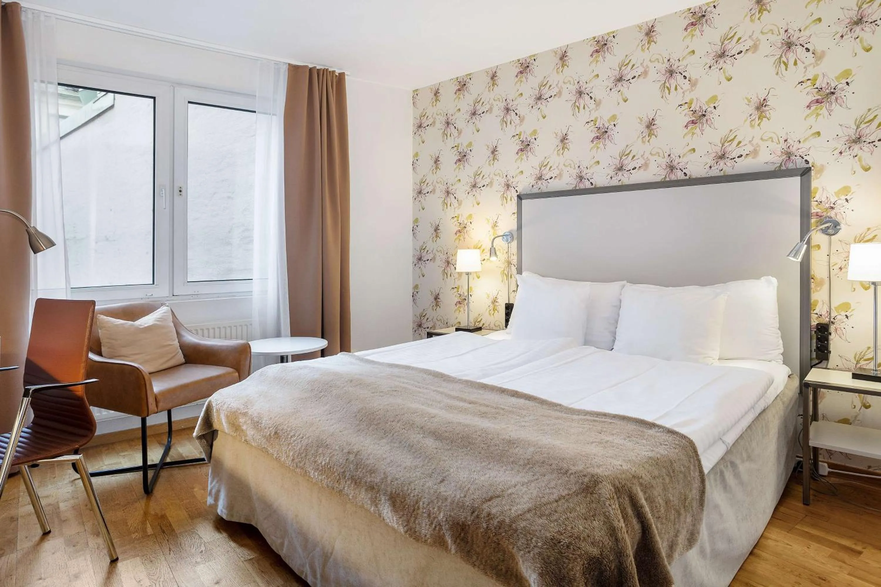 Bed in Best Western Plus Hotel Noble House