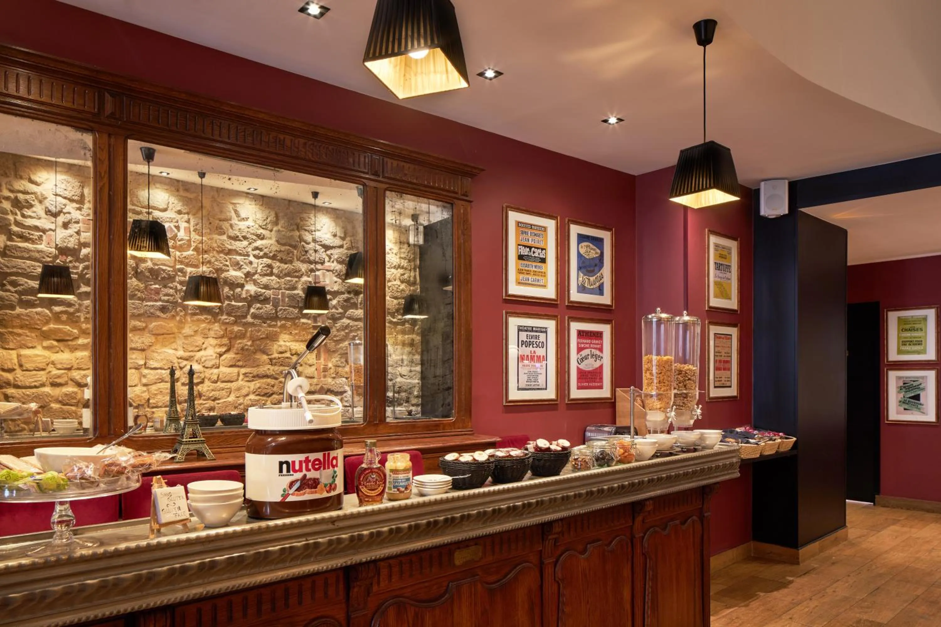 Food and drinks in Hotel Les Théâtres