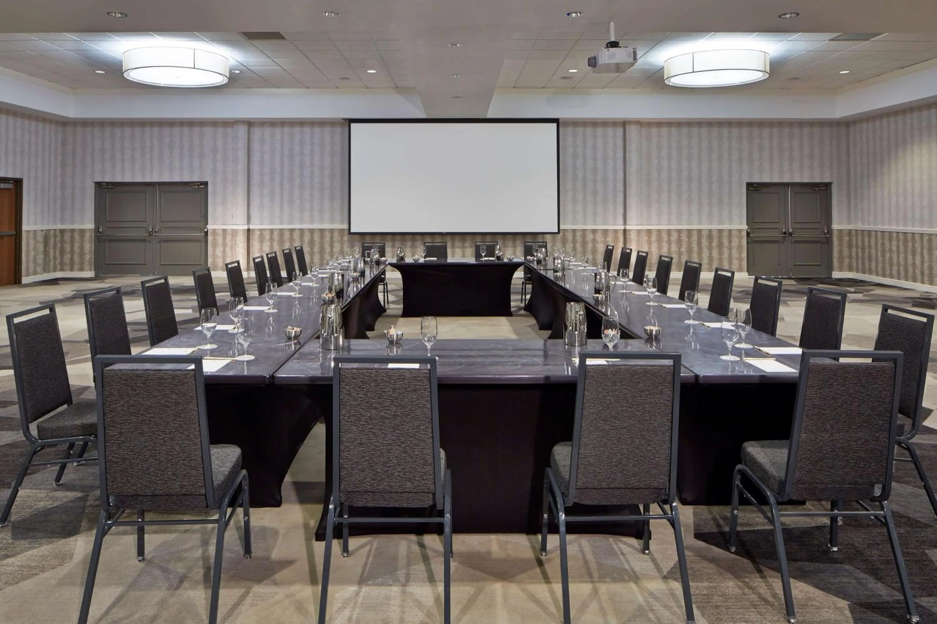 Meeting/conference room in Doubletree By Hilton Atlanta Perimeter Dunwoody