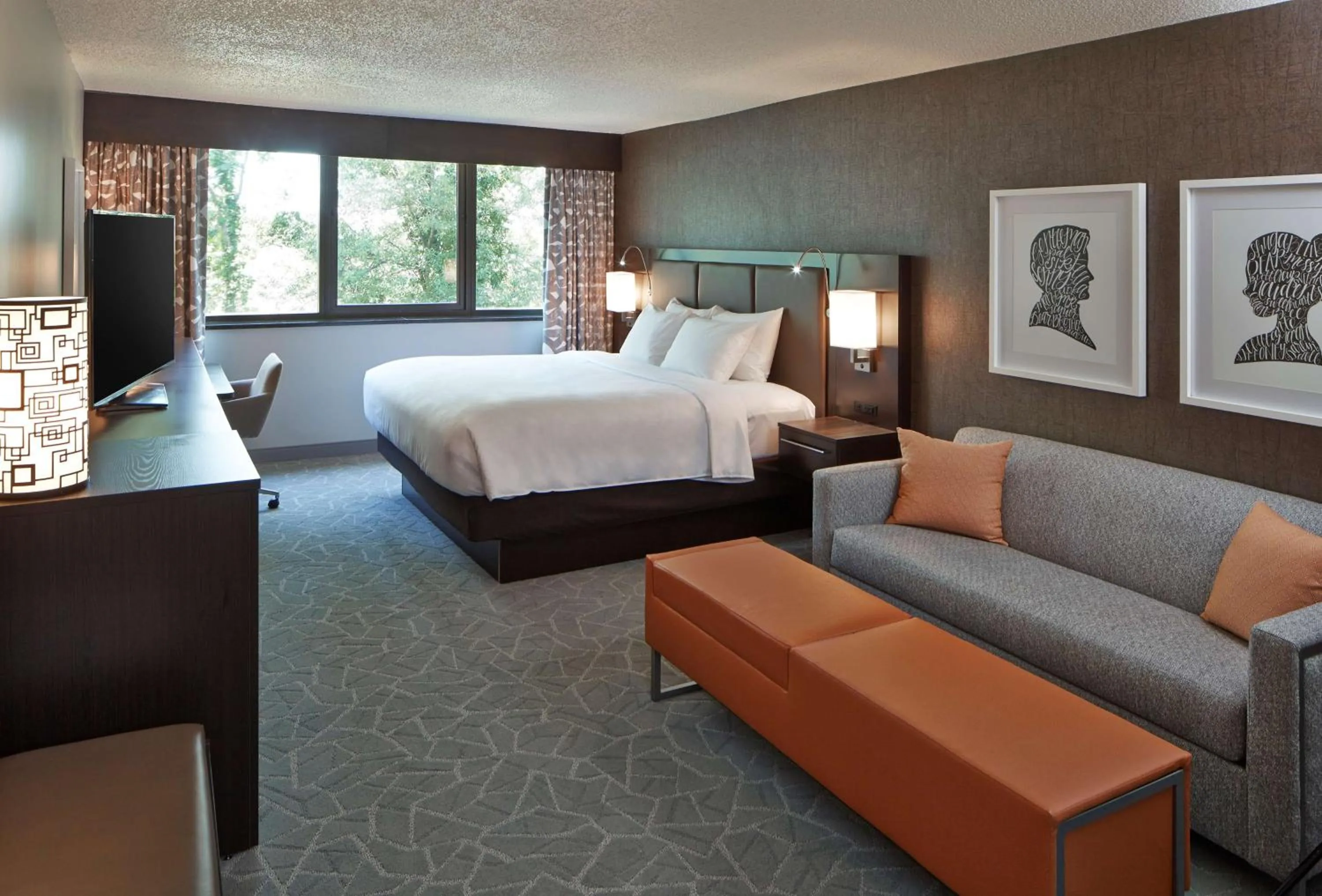 Bedroom, Bed in Doubletree By Hilton Atlanta Perimeter Dunwoody