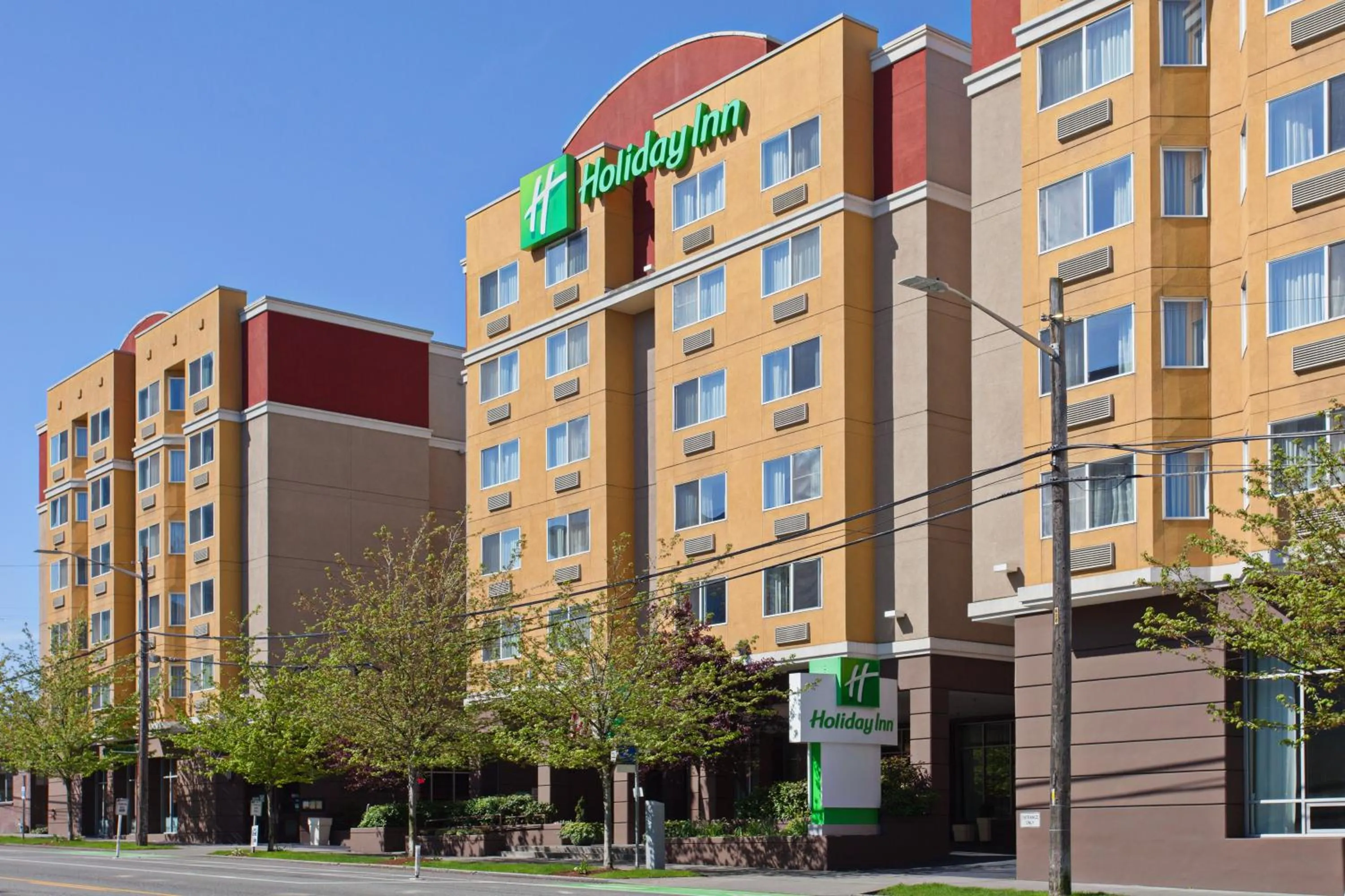 Property building in Holiday Inn Seattle DWTN Lake Union by IHG