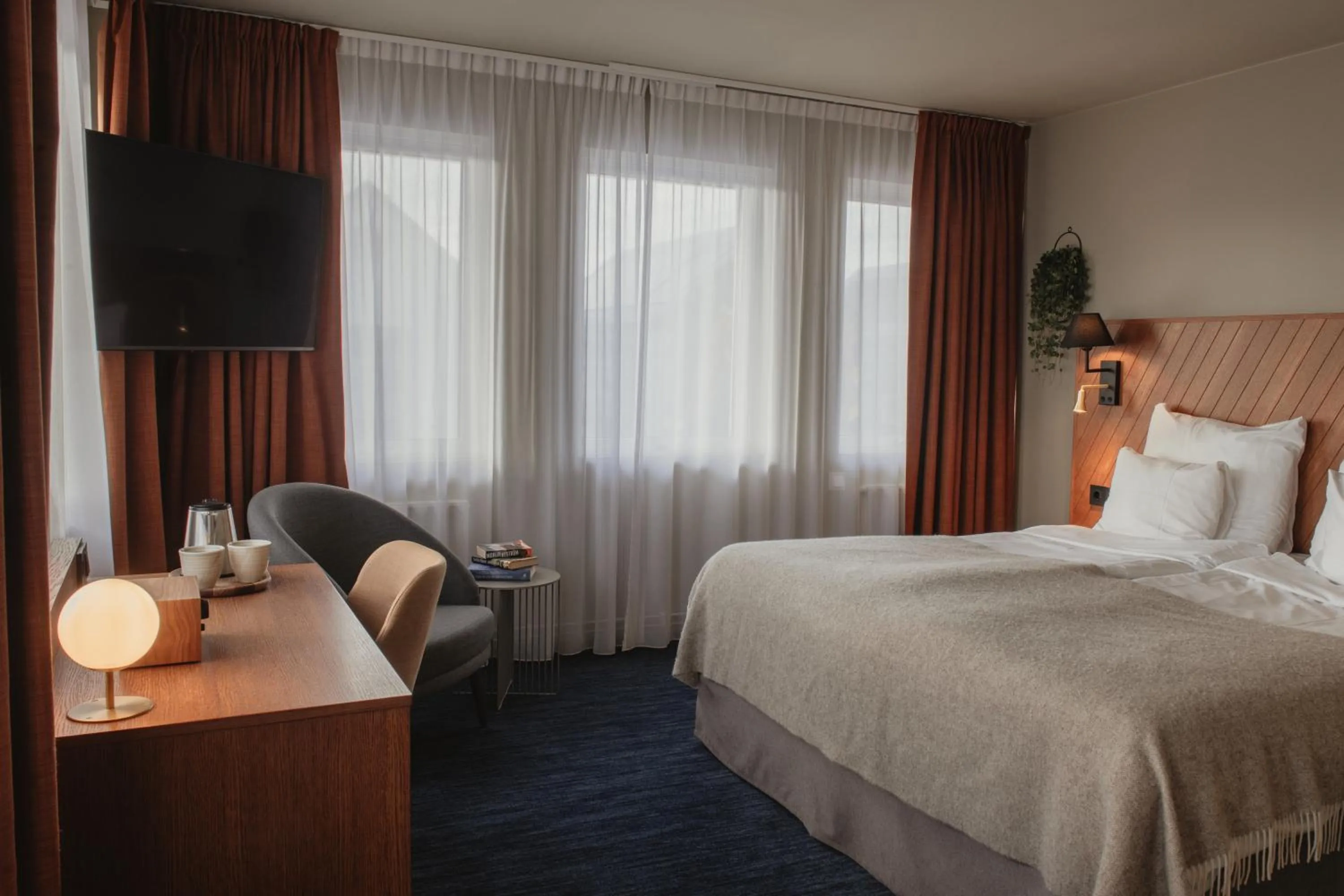 Photo of the whole room, Bed in Home Hotel Fregatten