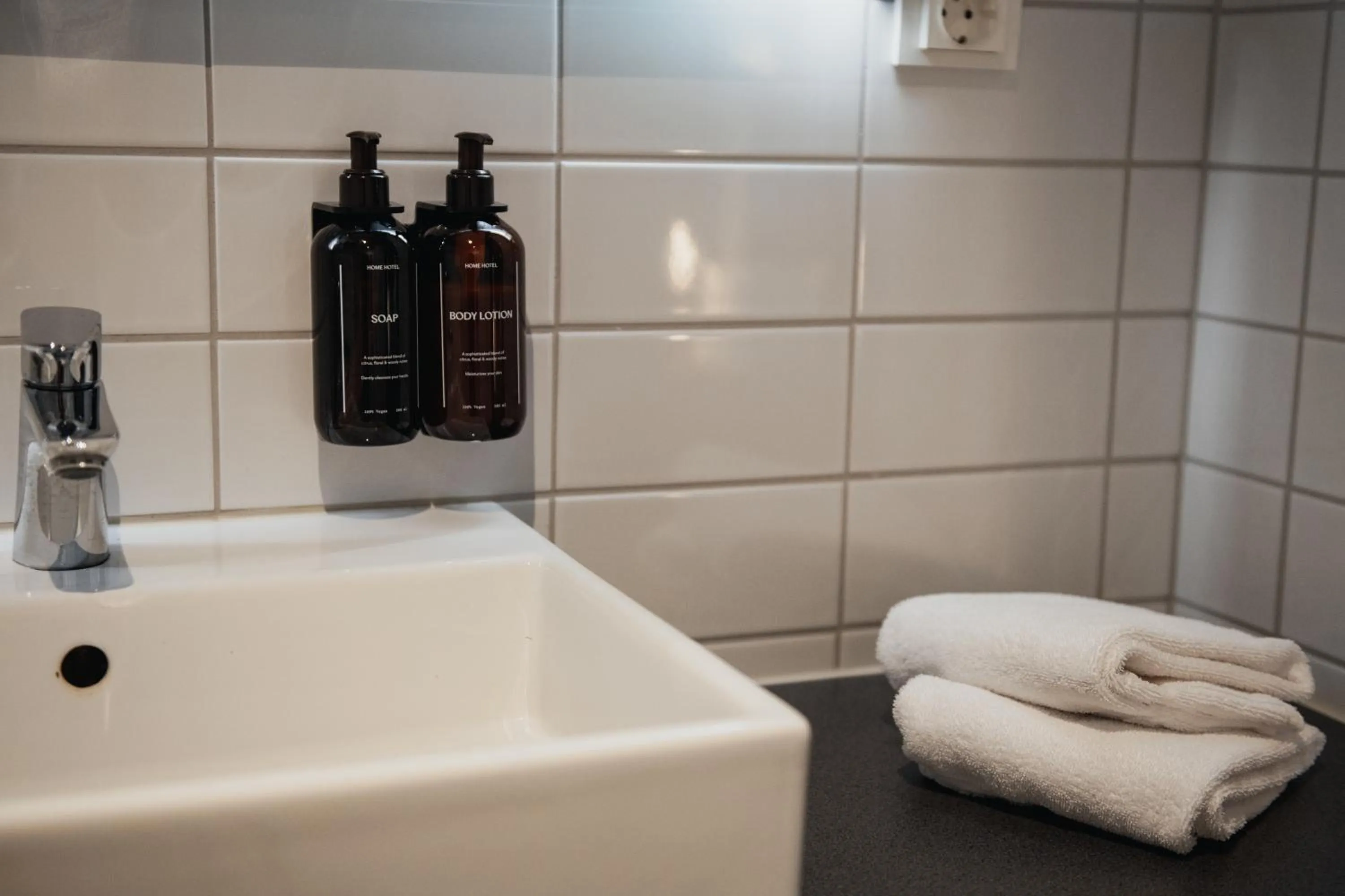 Bathroom in Home Hotel Fregatten