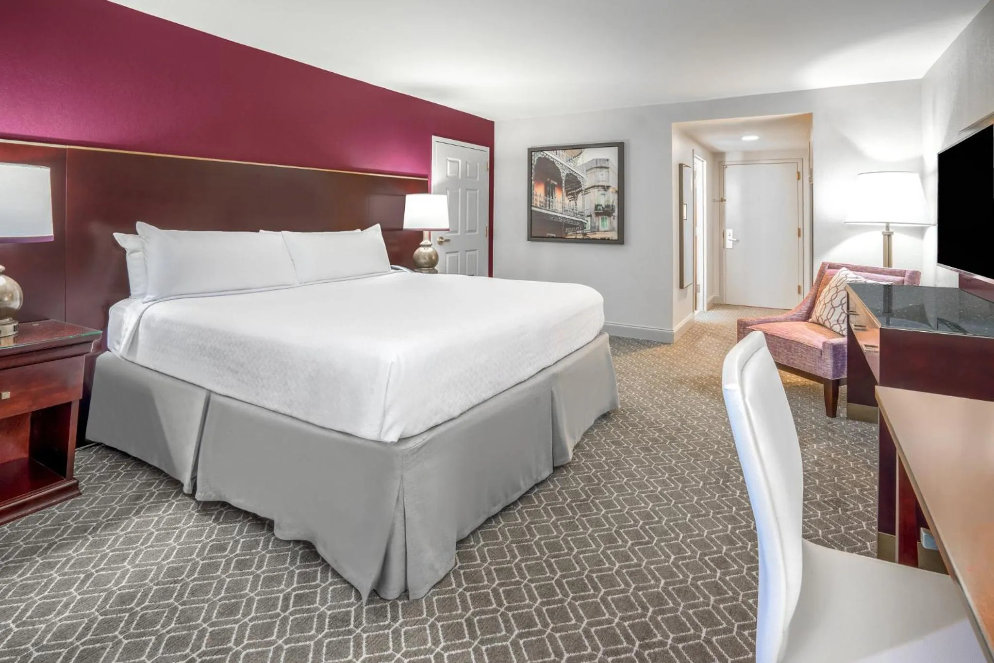 Photo of the whole room, Bed in Crowne Plaza New Orleans French Qtr - Astor by IHG