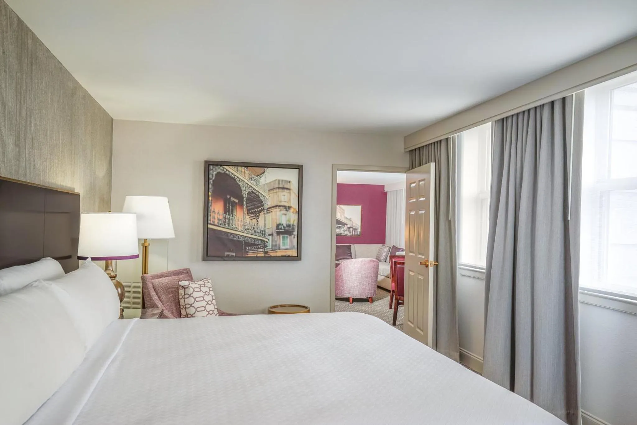 Photo of the whole room, Bed in Crowne Plaza New Orleans French Qtr - Astor by IHG