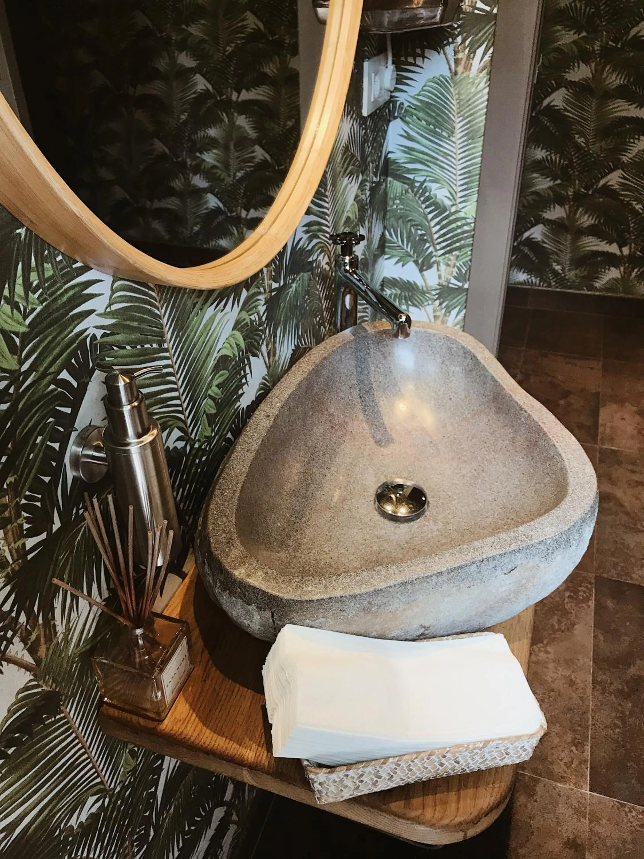 Open Air Bath in Eco Hotel Nos