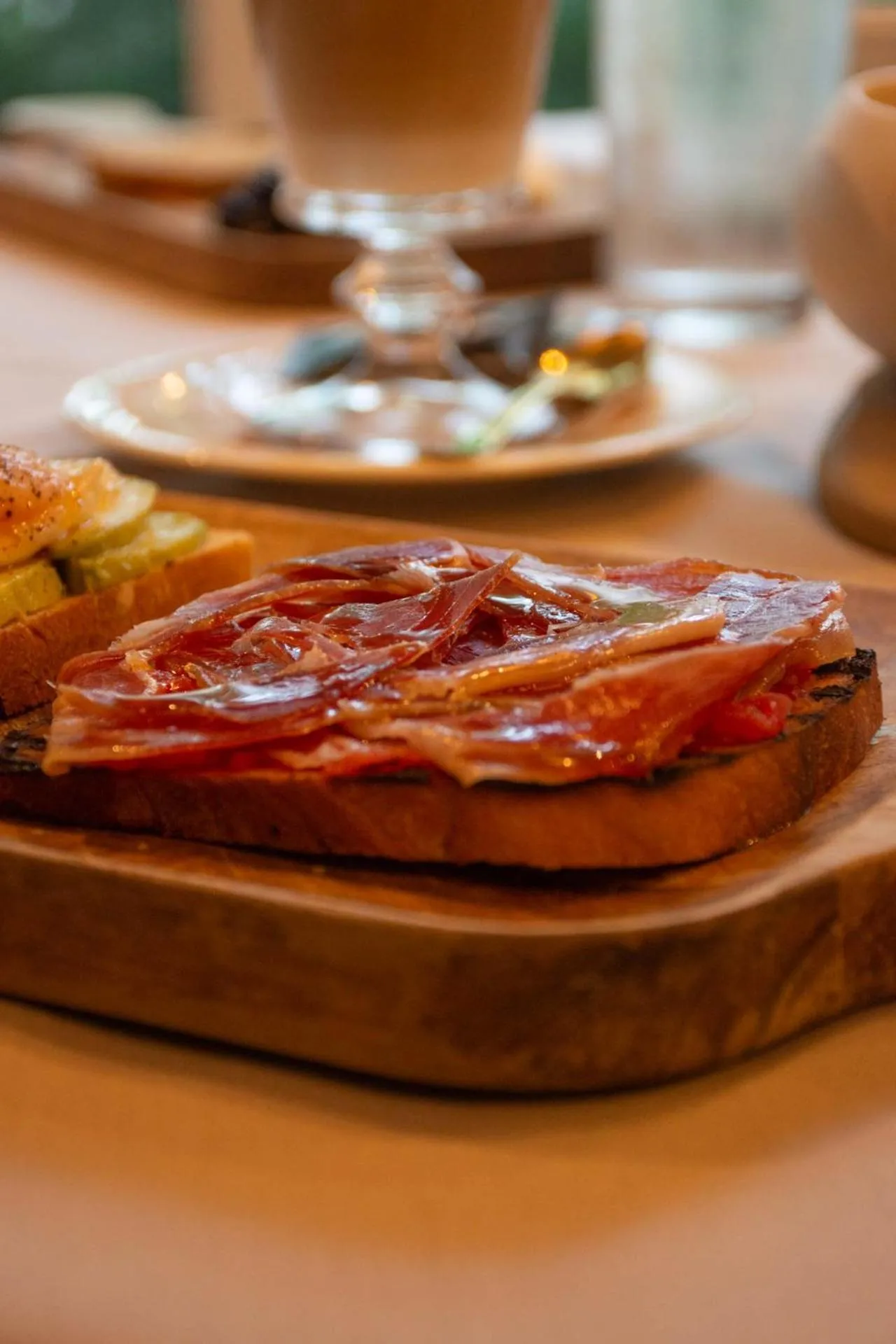 Breakfast in Eco Hotel Nos