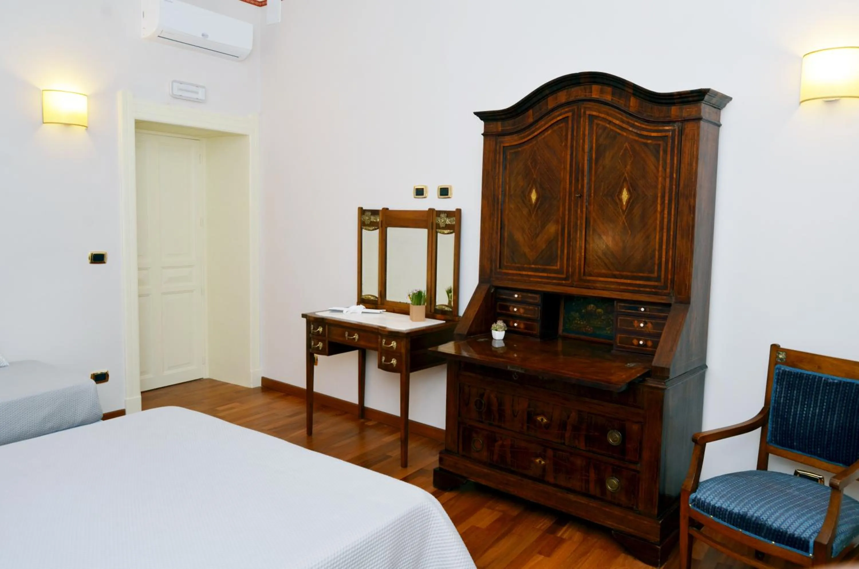 Photo of the whole room, Bed in B&B Casa D'alleri