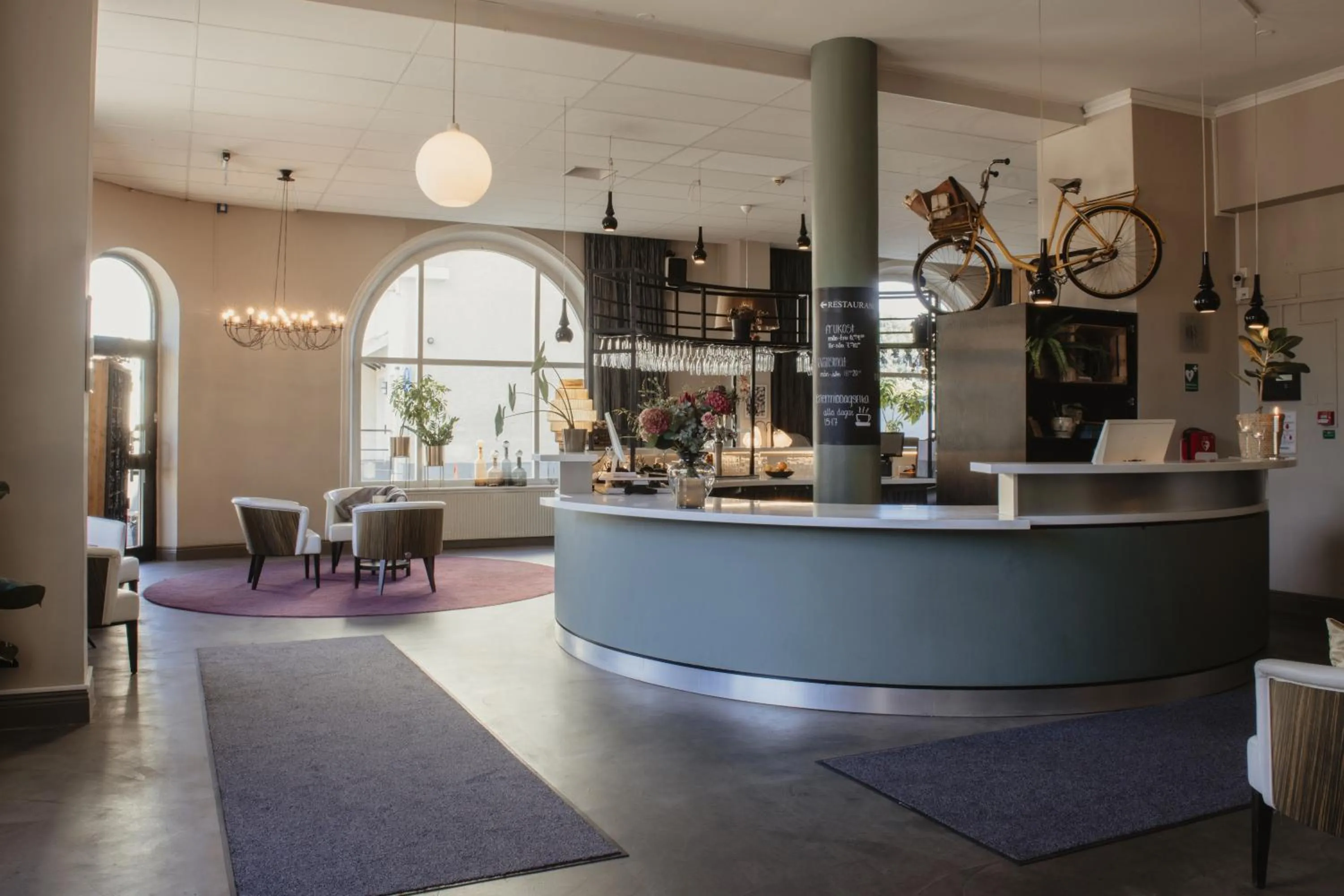 Lobby or reception in Home Hotel Post