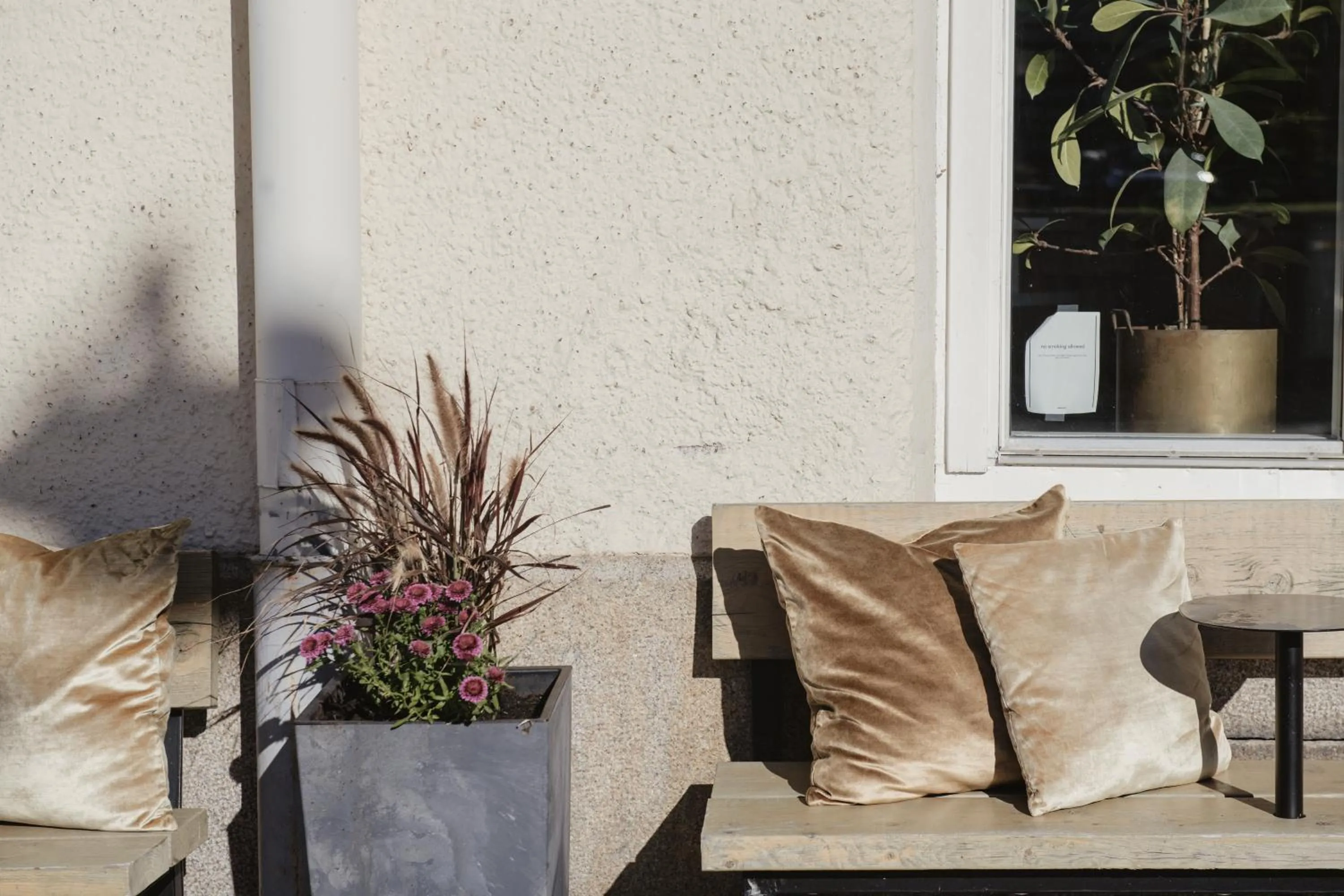 Facade/entrance in Home Hotel Post