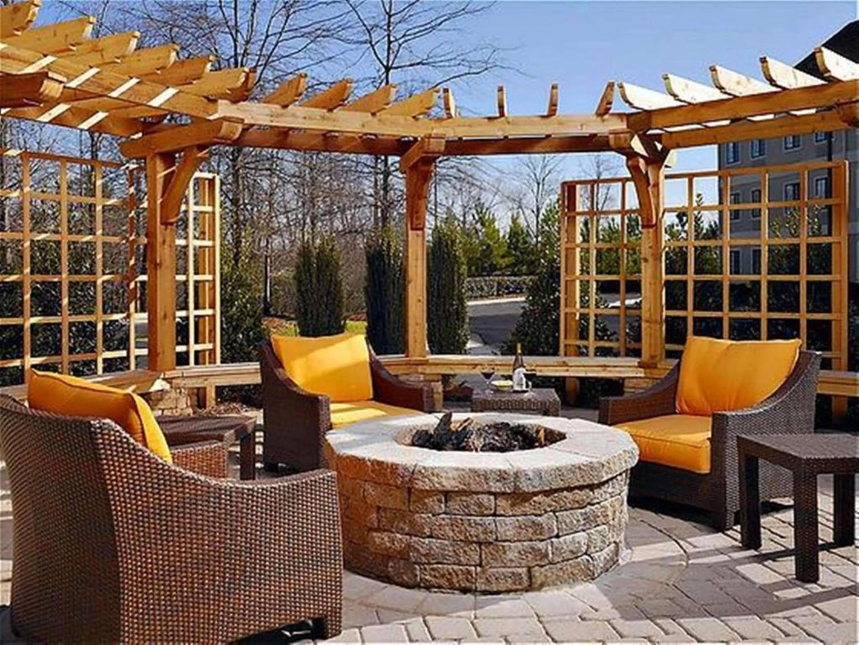 Property building in Sonesta ES Suites Atlanta Alpharetta Avalon