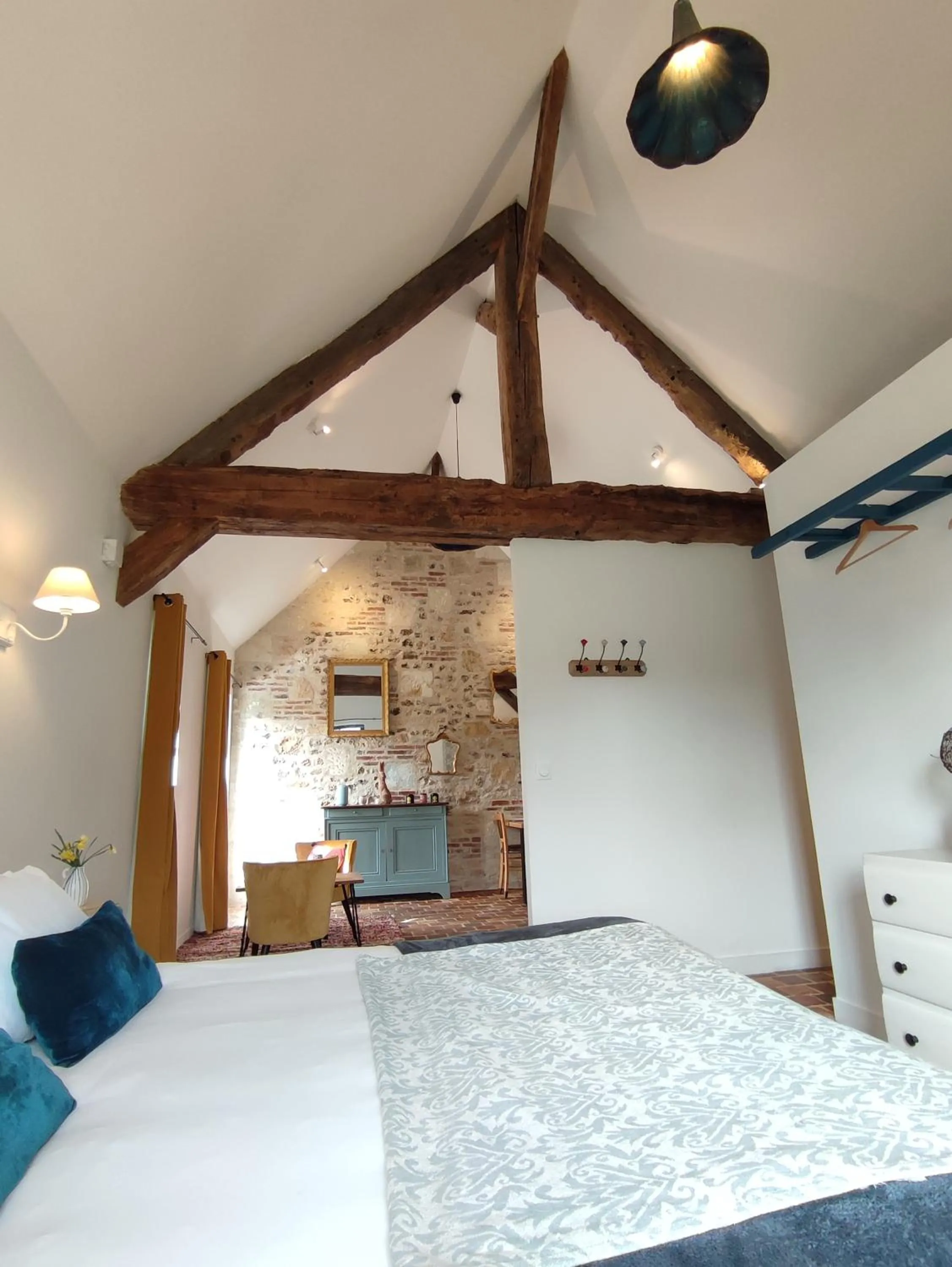 Bedroom, Bed in Le Pré Doré