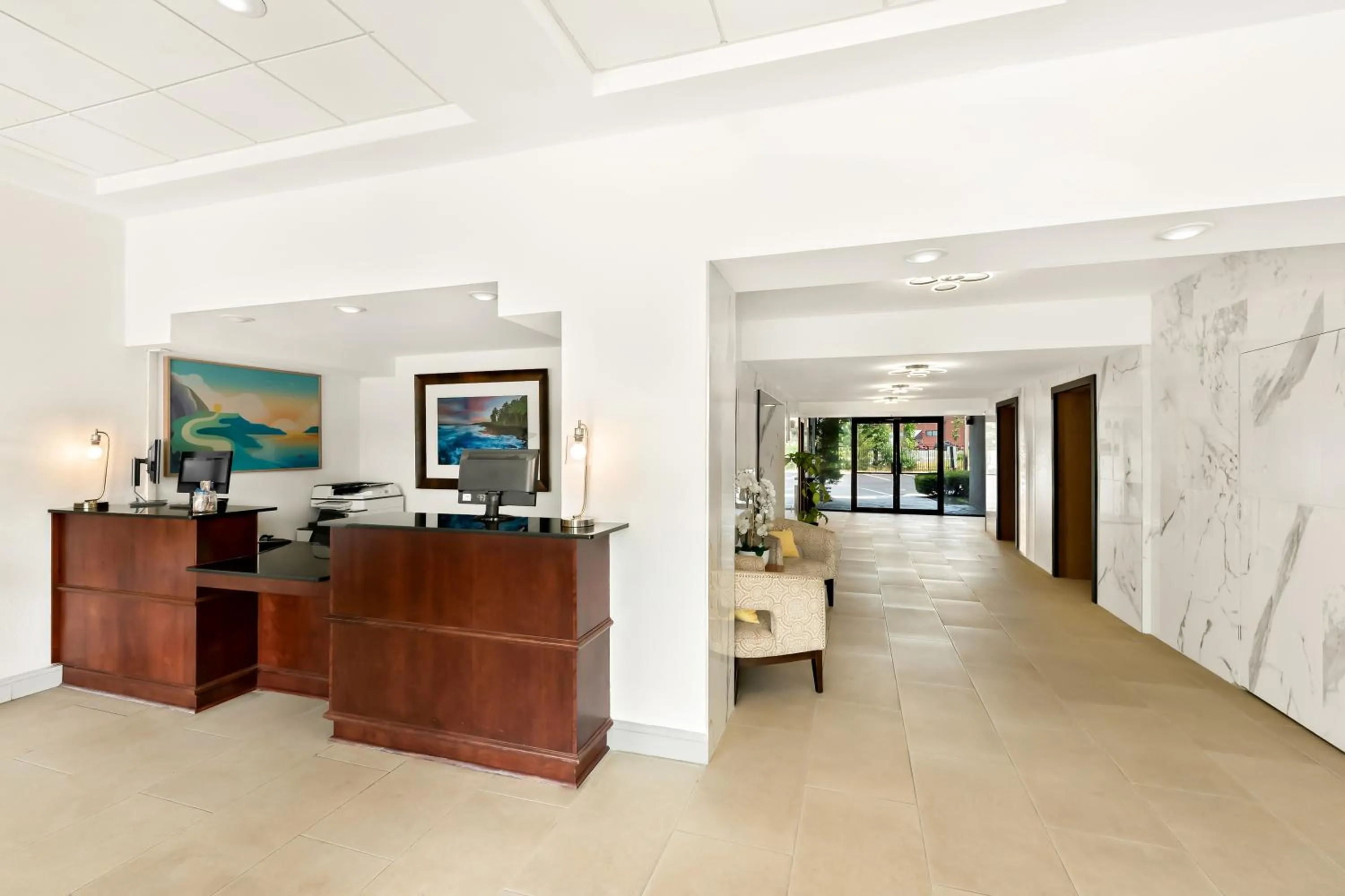 Lobby or reception in Sonesta Essential Atlantic City West