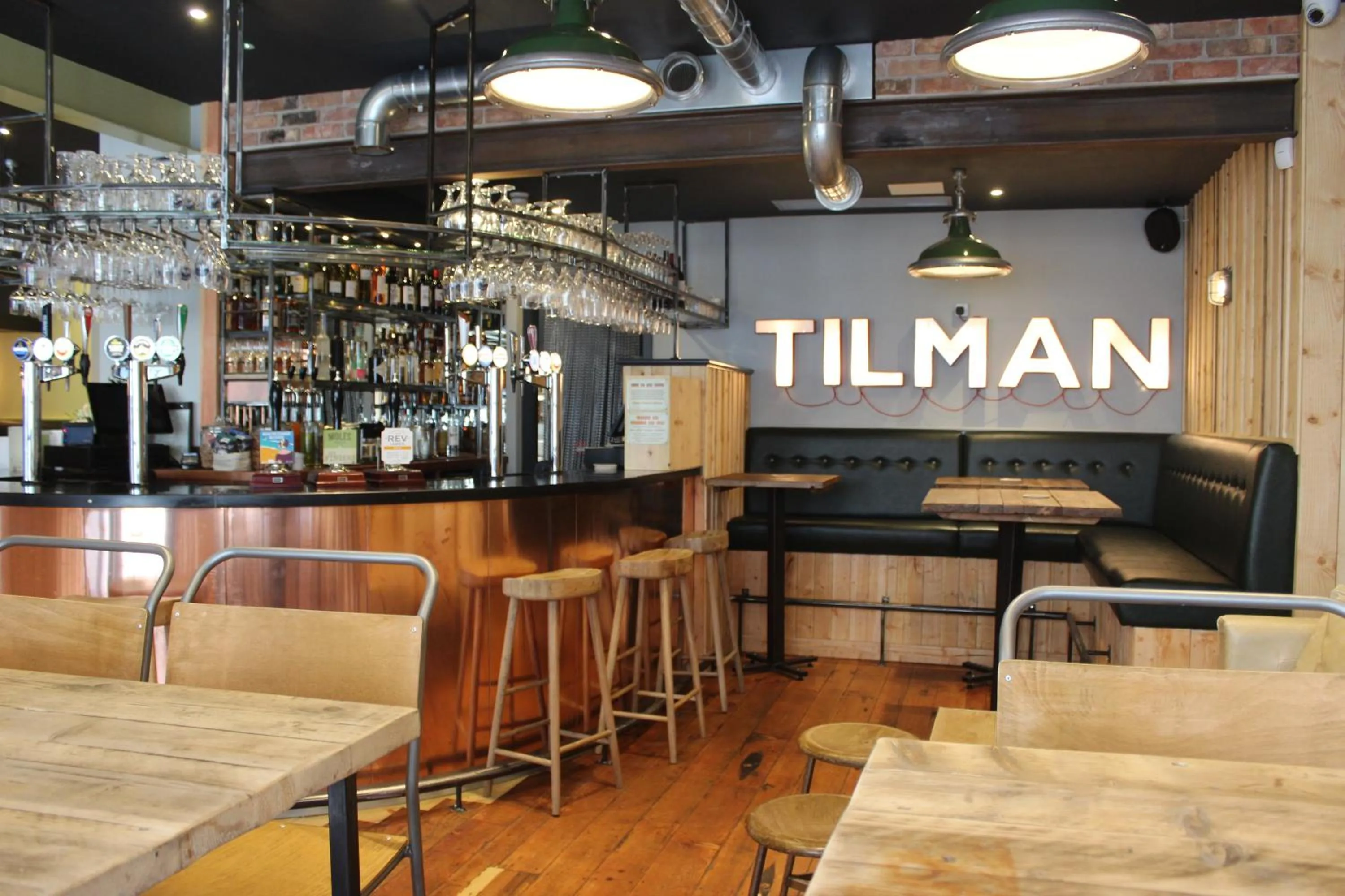 Lounge or bar in The Tilman