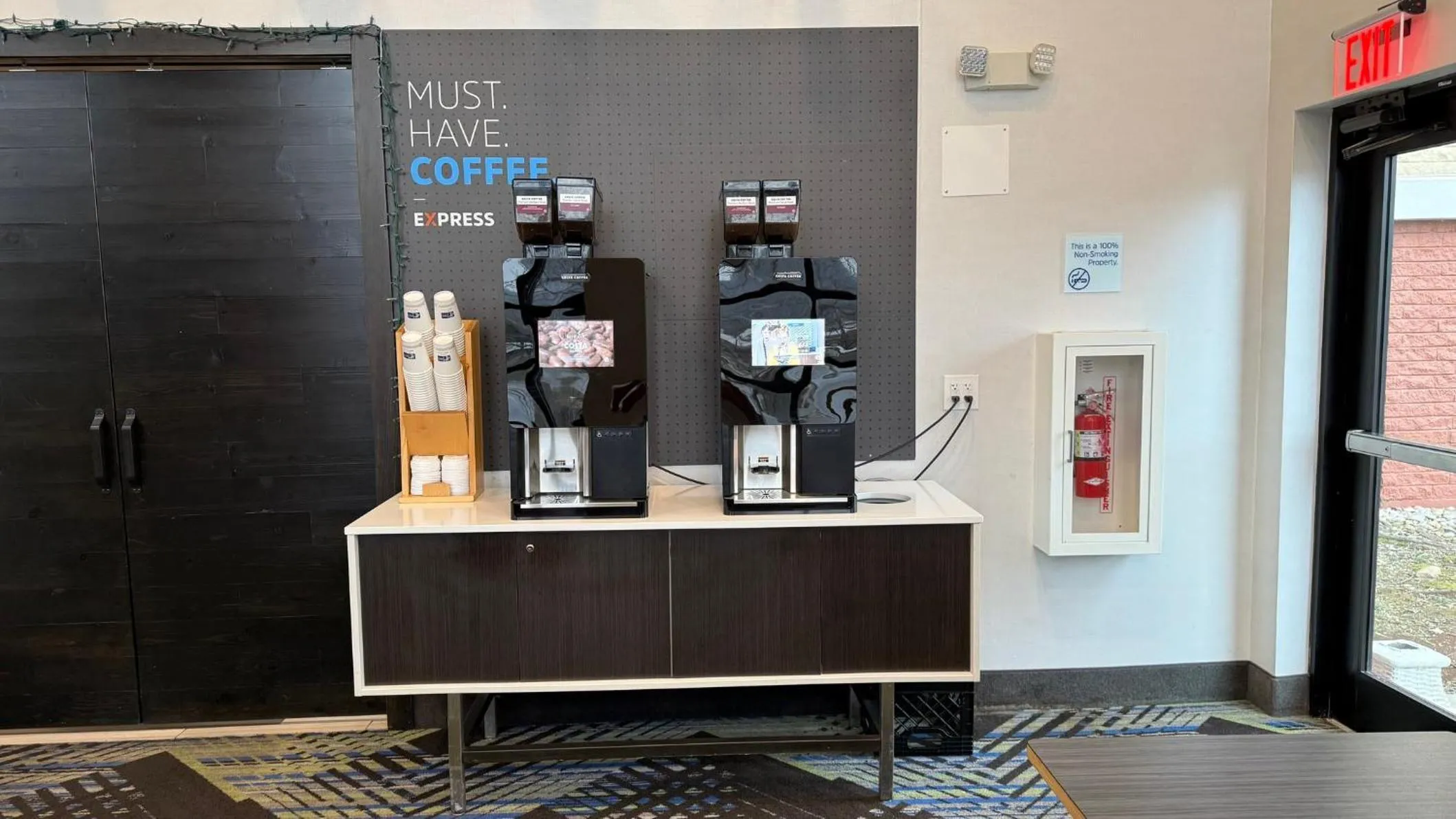 Breakfast in Holiday Inn Express Cincinnati West by IHG