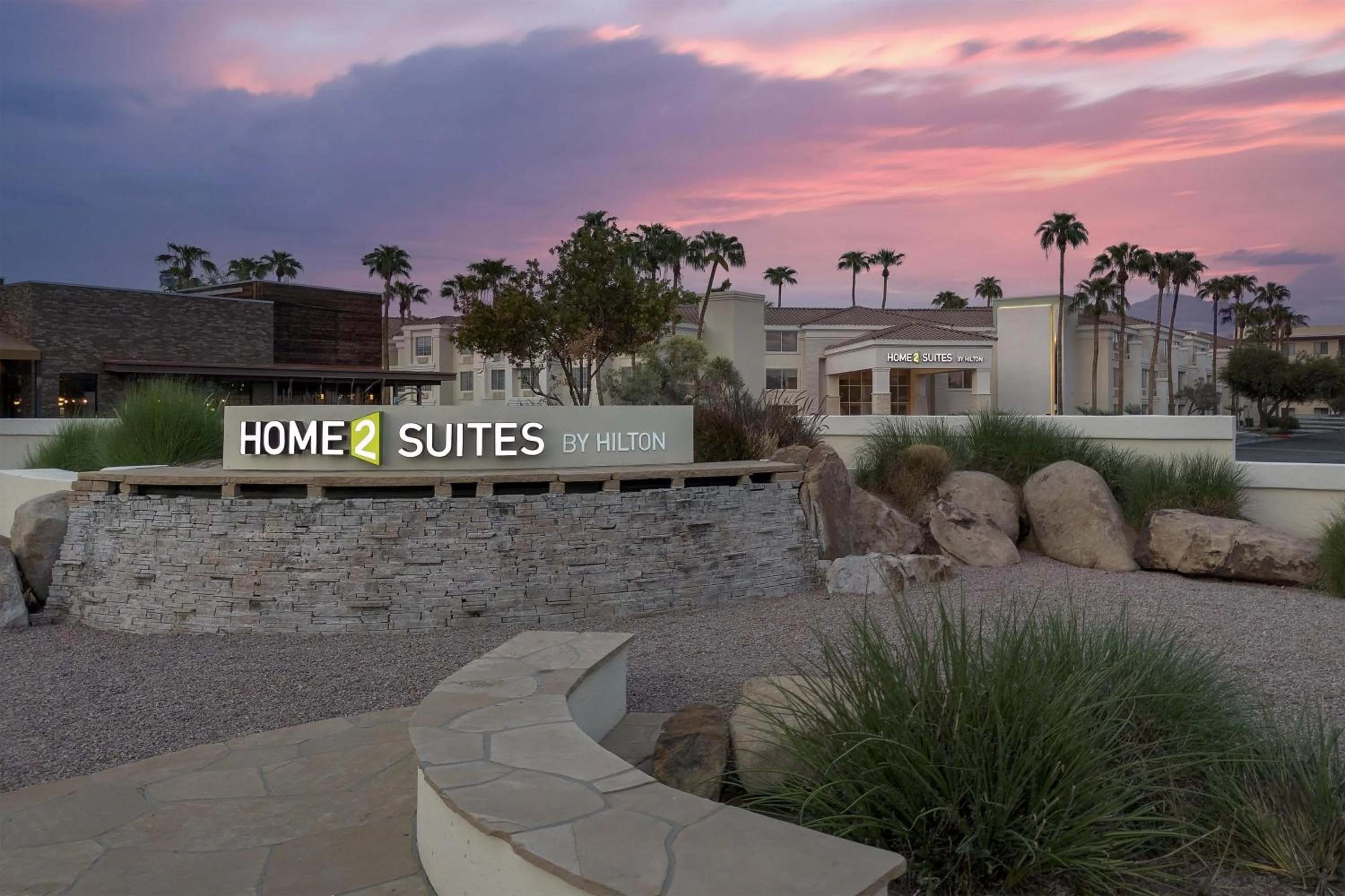 Property building in Home2 Suites by Hilton Scottsdale Old Town