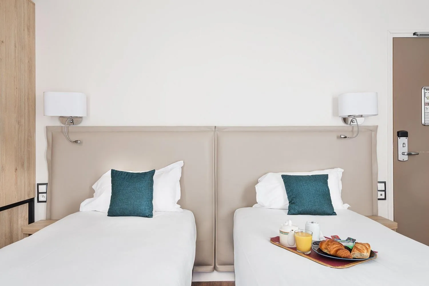 Bed in Courcelles Médéric