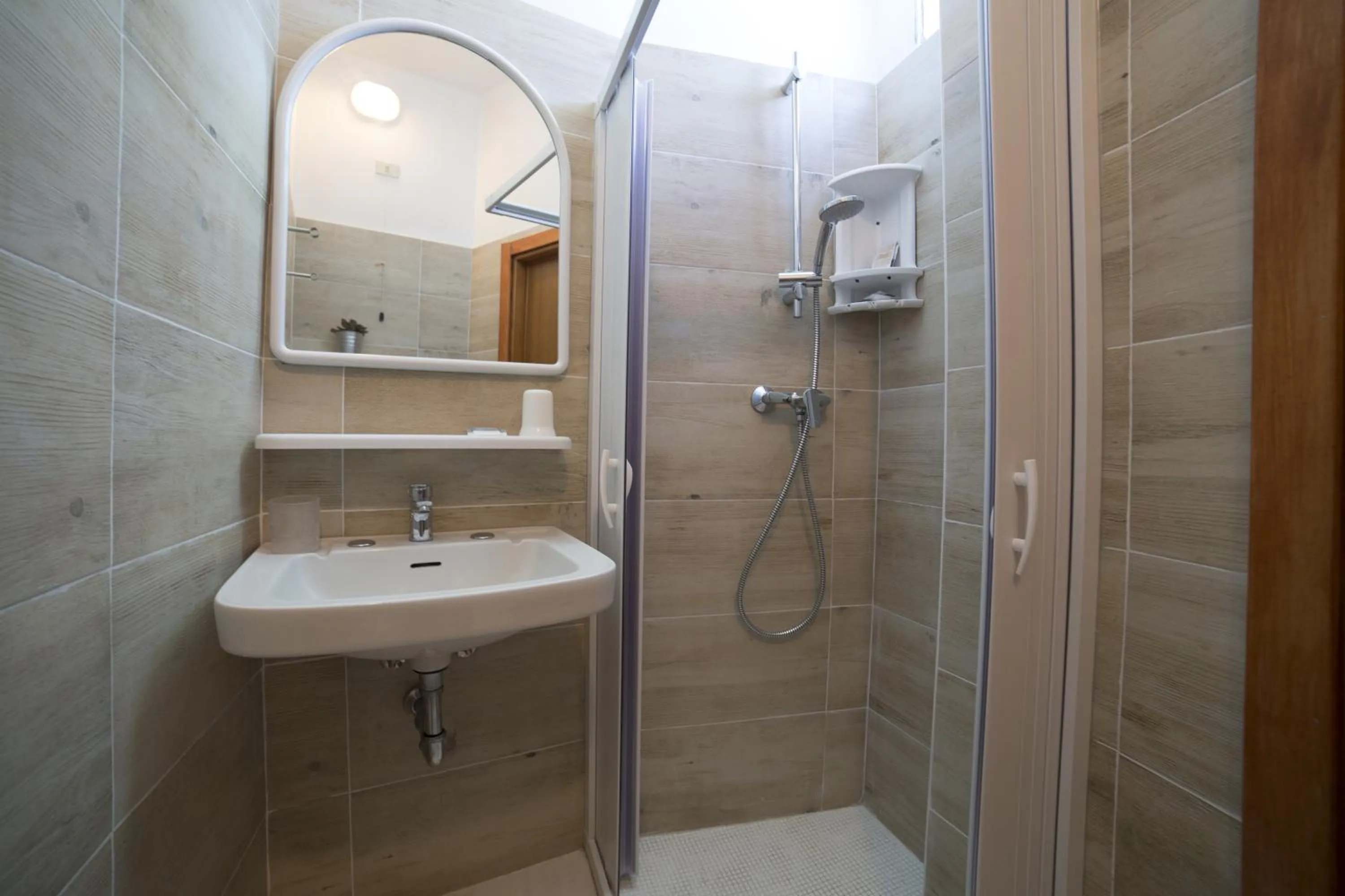 Shower in Hotel Anna Gabicce Mare
