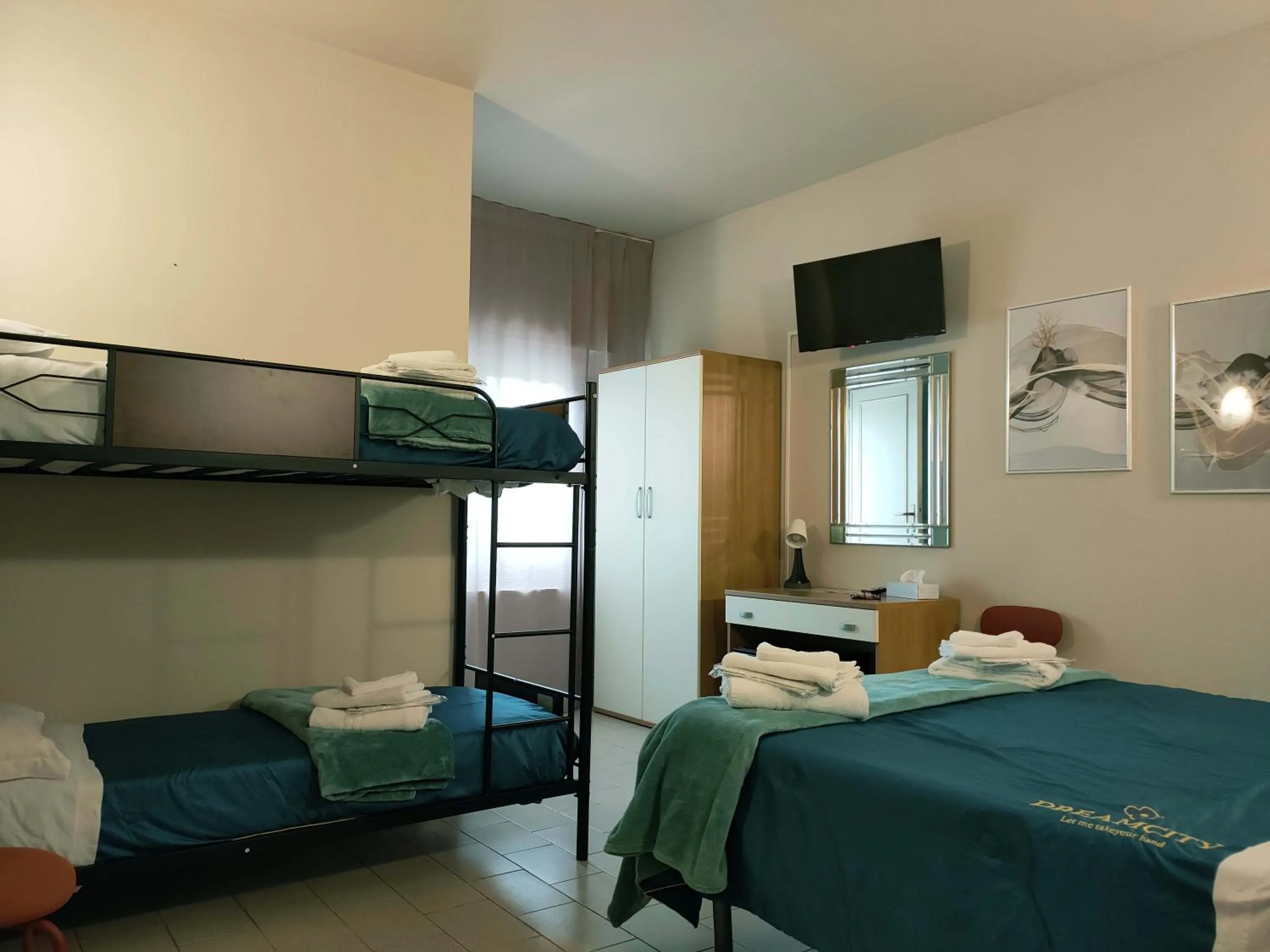 Bedroom, Bed in Hotel Il Boschetto