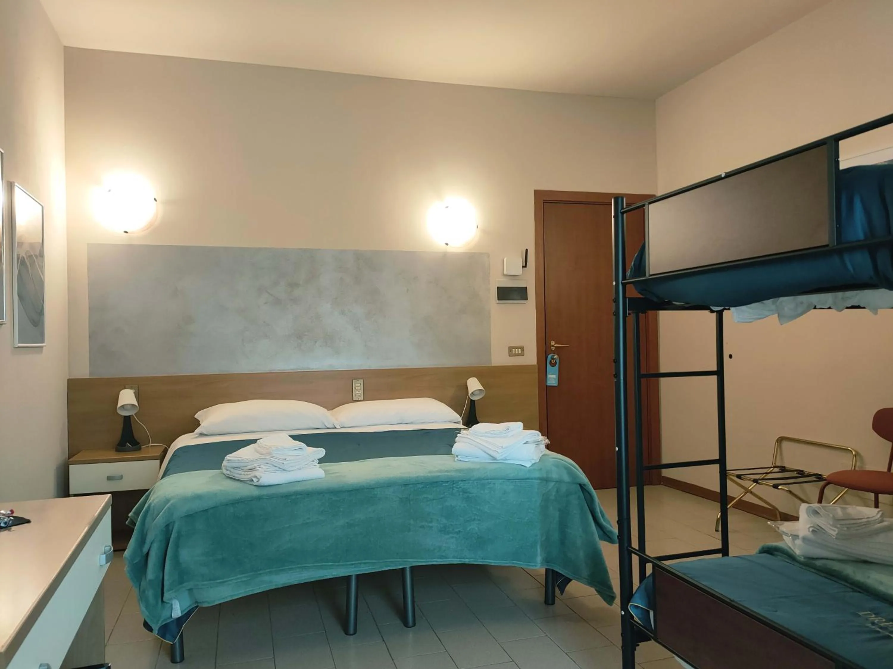 Bedroom, Bed in Hotel Il Boschetto